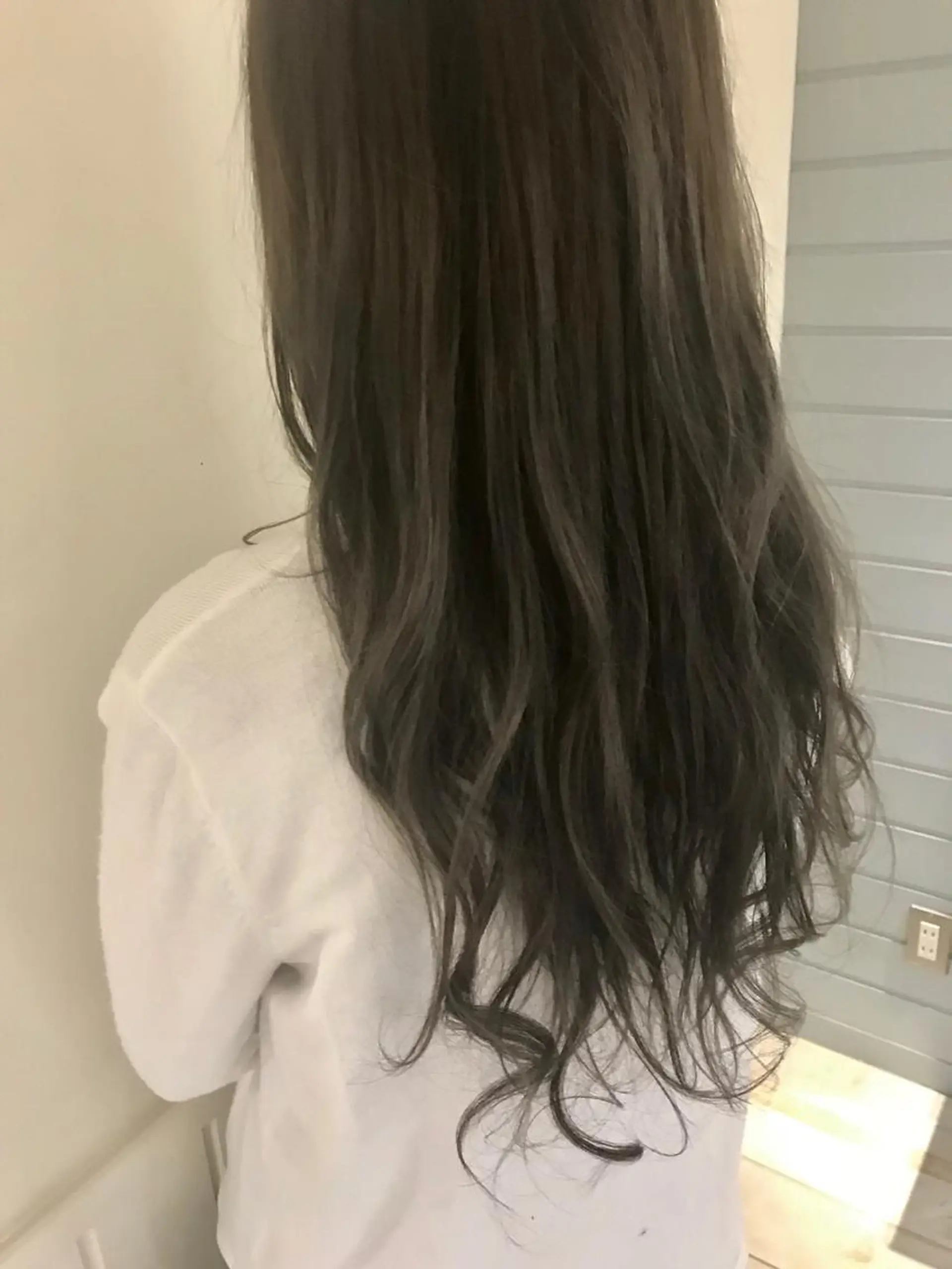 ロング カラー パーマ 艶髪カラー&ウルフ フルカワ ヒロズミのヘアスタイル