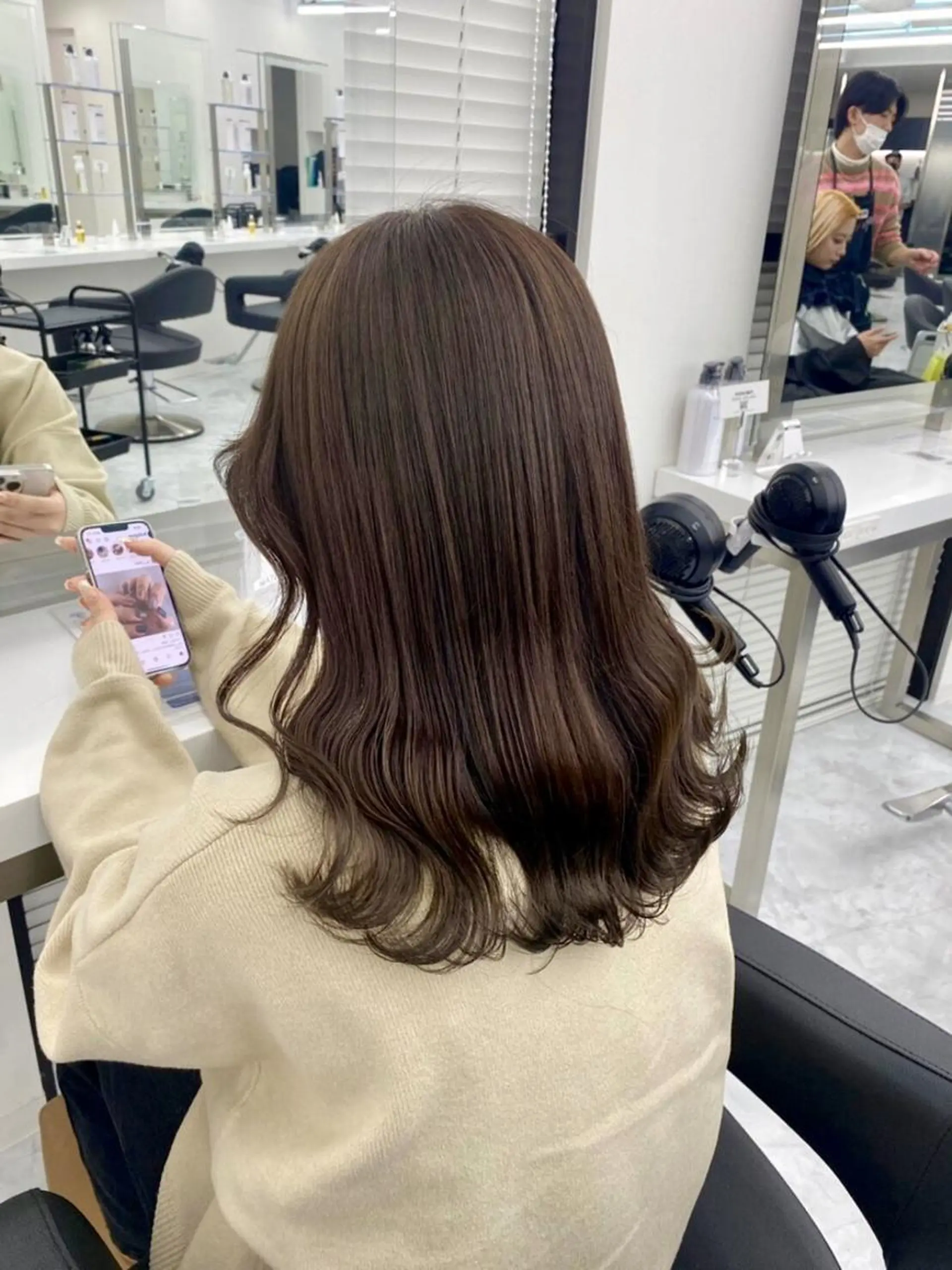 カラー 透明感くすみカラー 🩶カナタ🩶のヘアスタイル