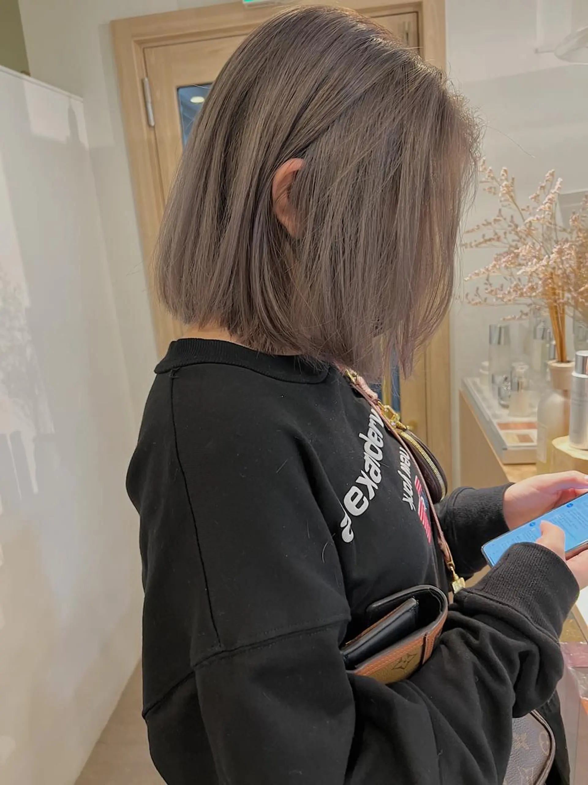 ミディアム カラー ショート・ボブパーマ 指名No.1かけるのヘアスタイル