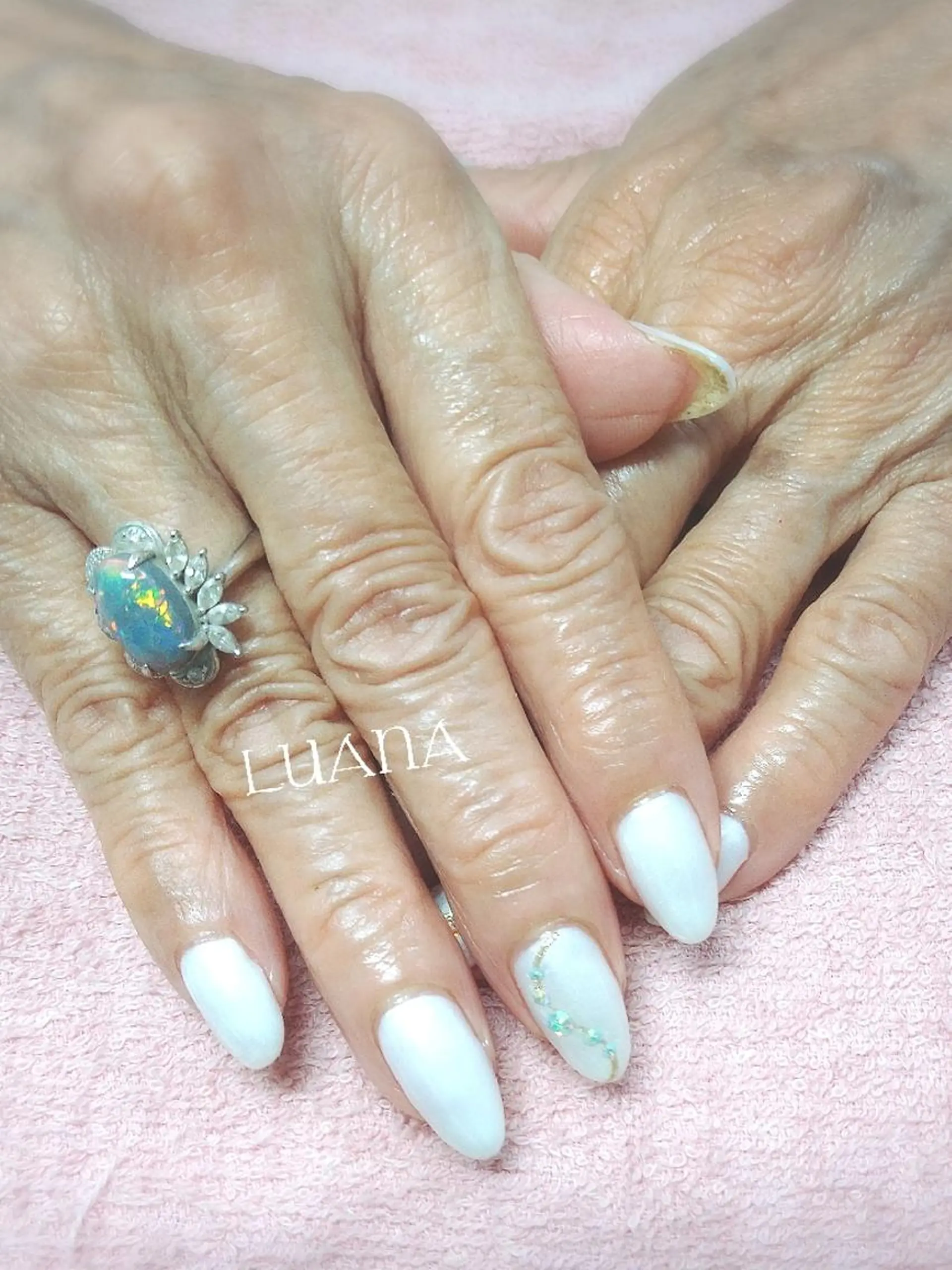 ネイル ハンドネイル LUANA  TAKAHASHIのネイルデザイン