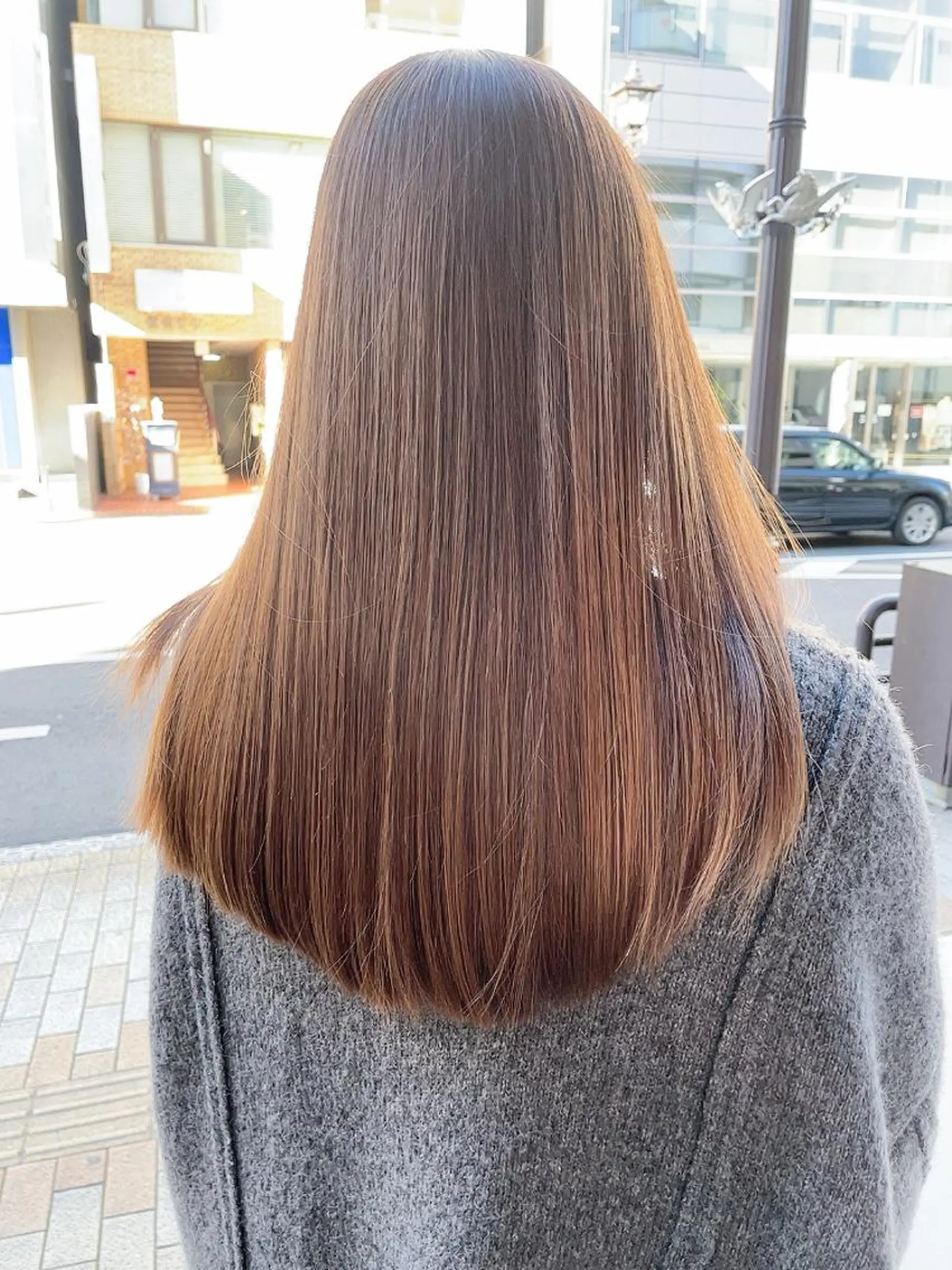 セミロング カラー パーマ ヘアアレンジ ネイル マツエク・マツパ アイブロウ Chic シックのヘアスタイル