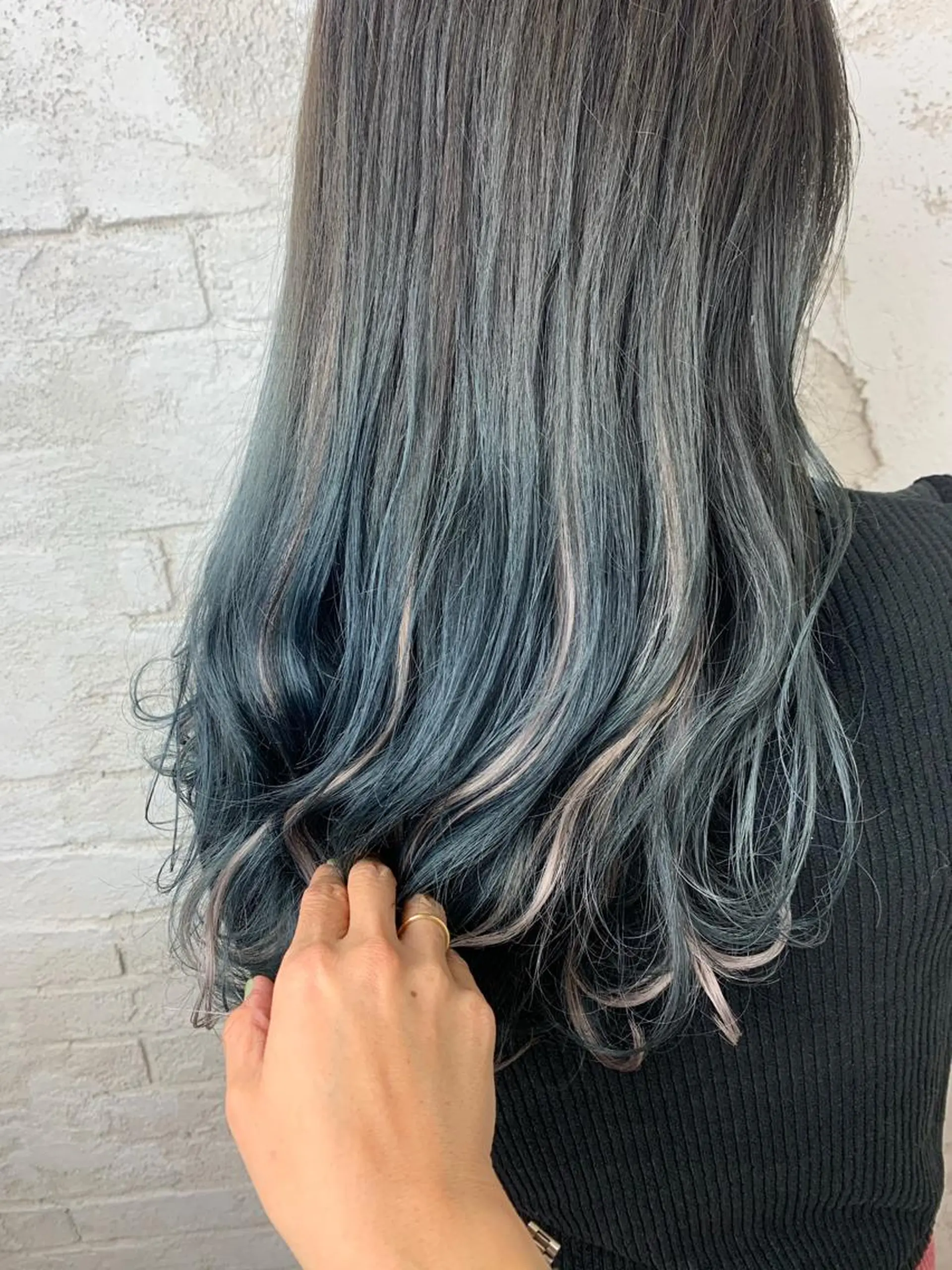 ロング エクステ 🌈ハイライトカラー 🌈naokoのヘアスタイル