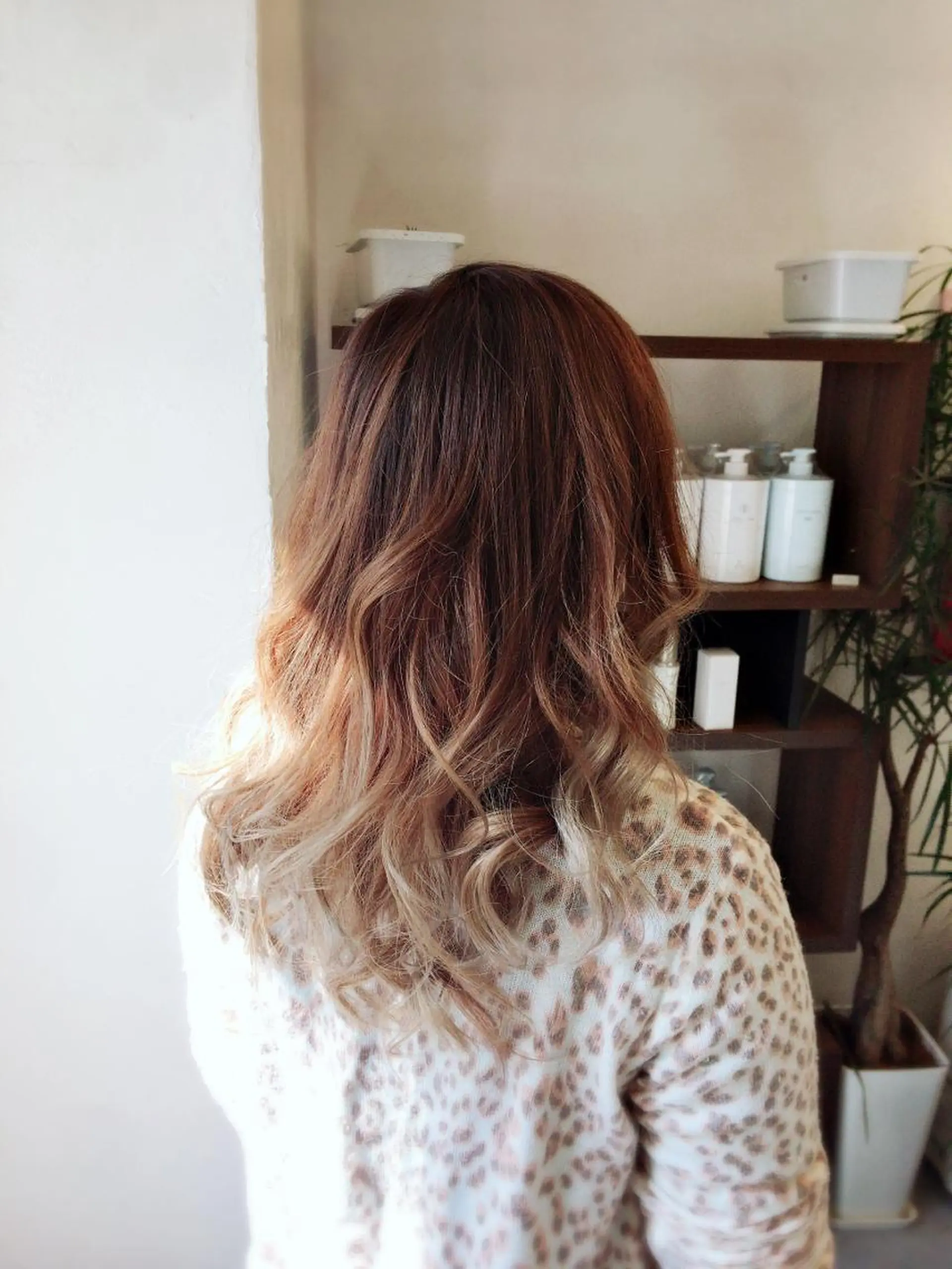 セミロング カラー ヘアカラー トリートメント 🍀Moda by Grande🍀のヘアスタイル