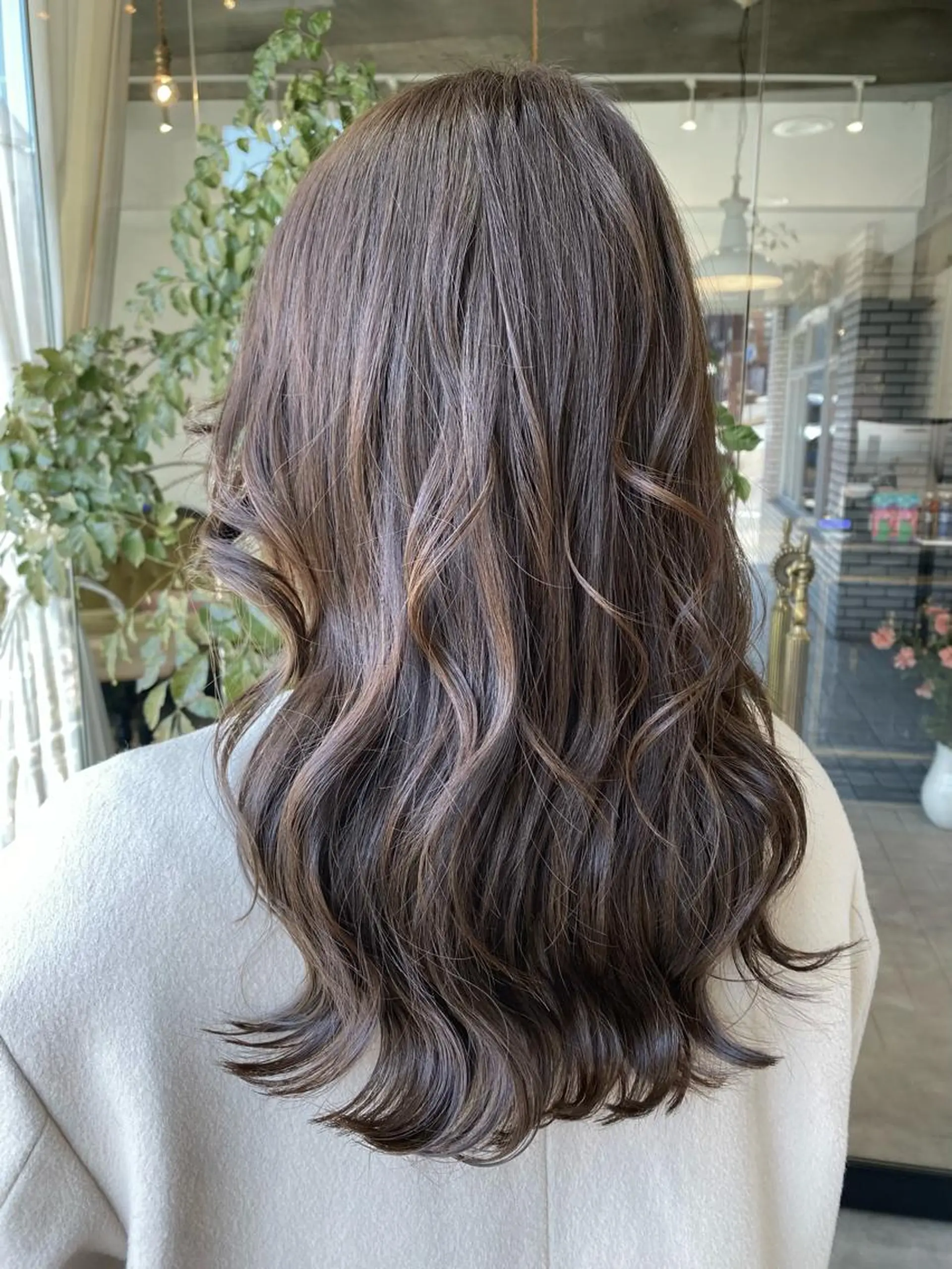 セミロング カラー ヘアカラー ducha所属・DUCHA Tomida naoのヘアスタイル