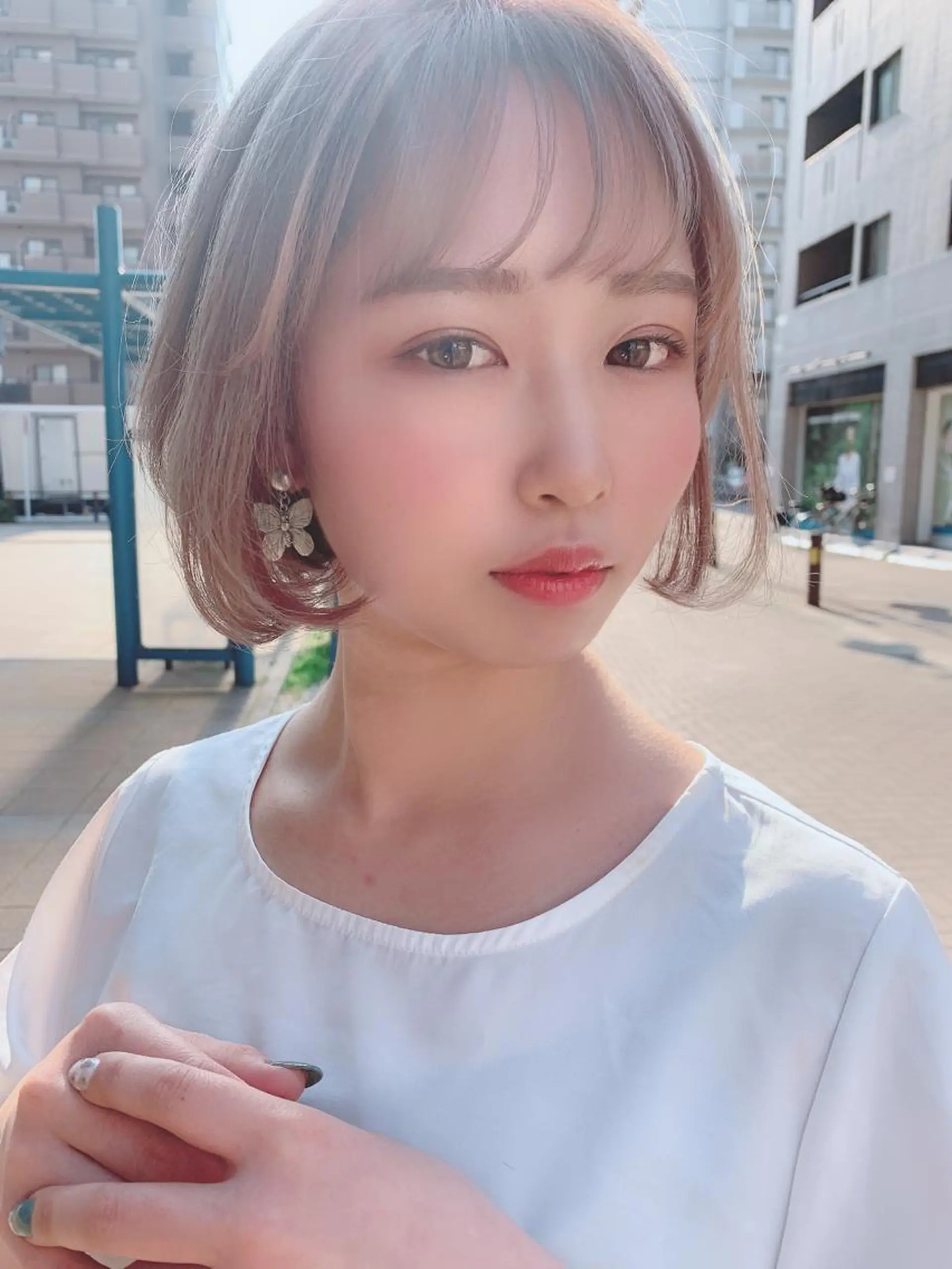 ショート カラー 明るい白髪染め専門店兵庫駅前店所属・山口 一馬のヘアスタイル