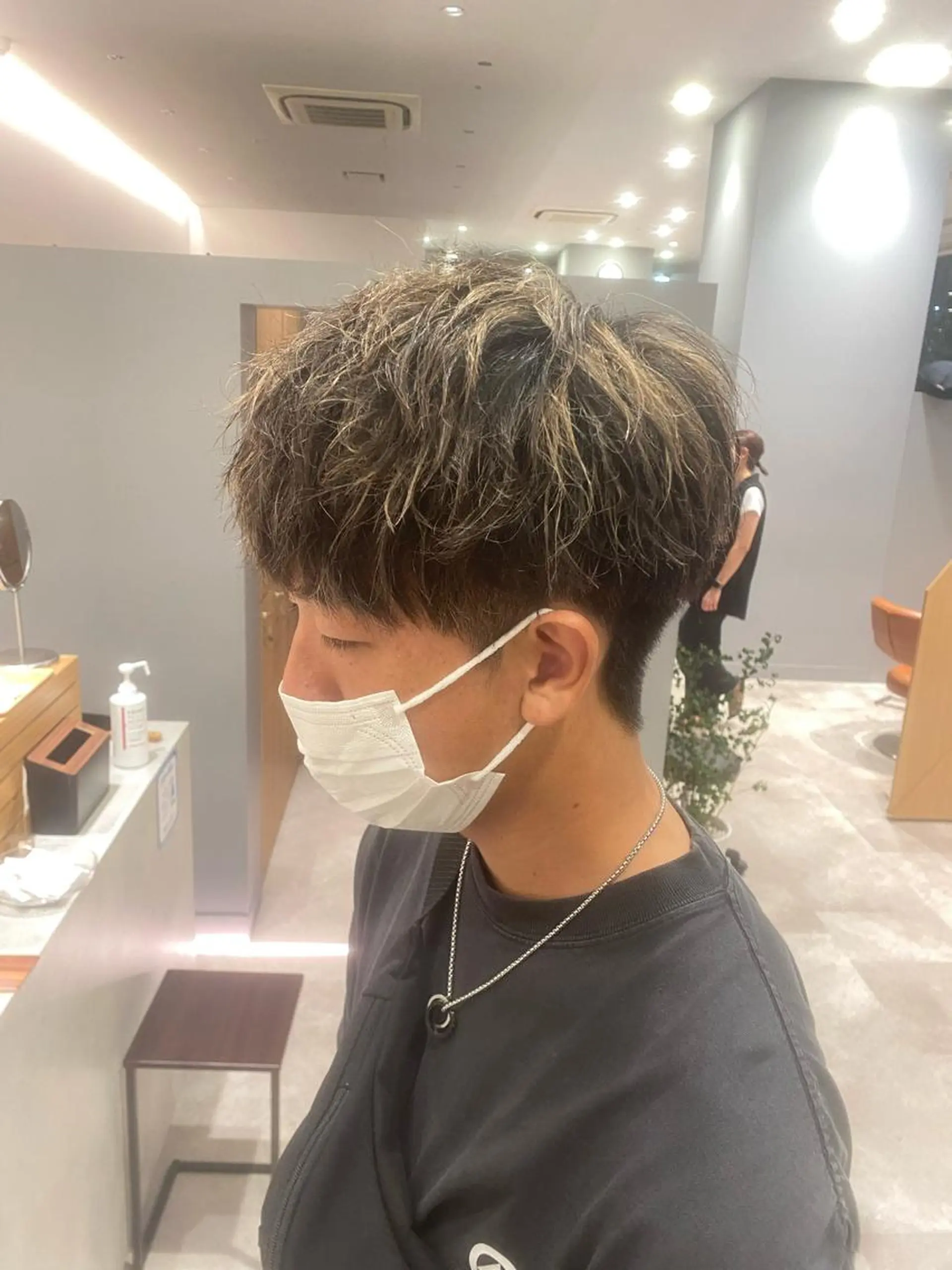 ショート カラー ヘアアレンジ メンズ 加藤 愛実のヘアスタイル