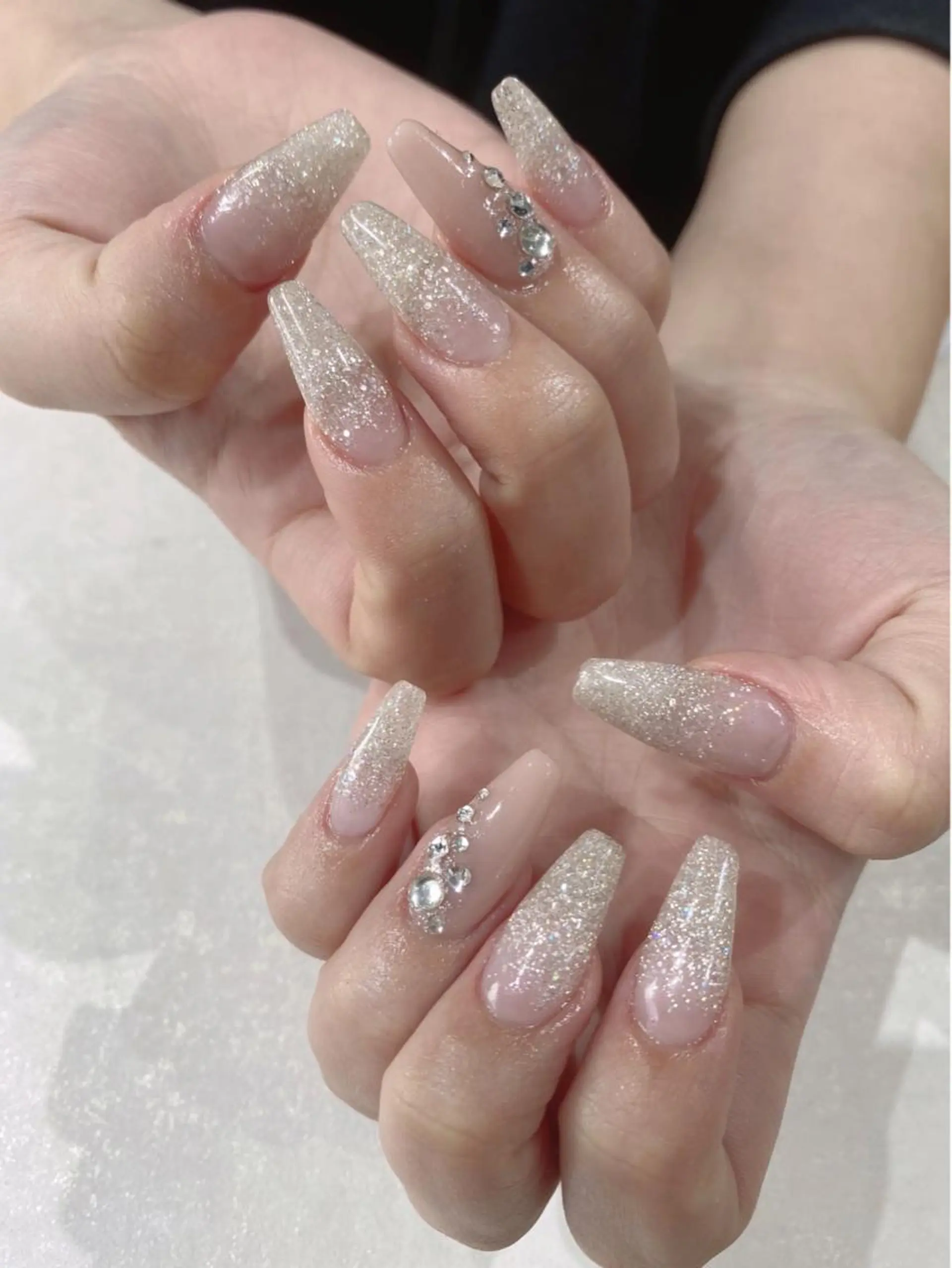 セミロング ハンドネイル Nail  R💫 naoのネイルデザイン