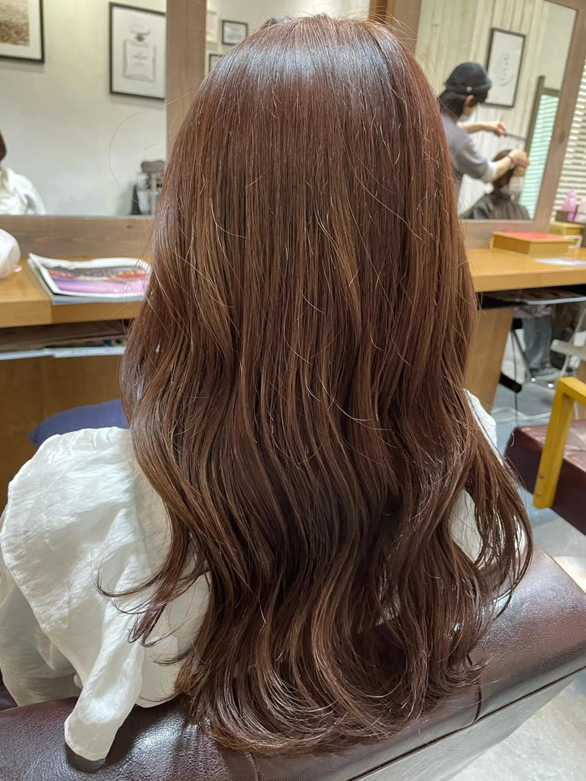 ロング カラー 鈴木 咲輝のヘアスタイル