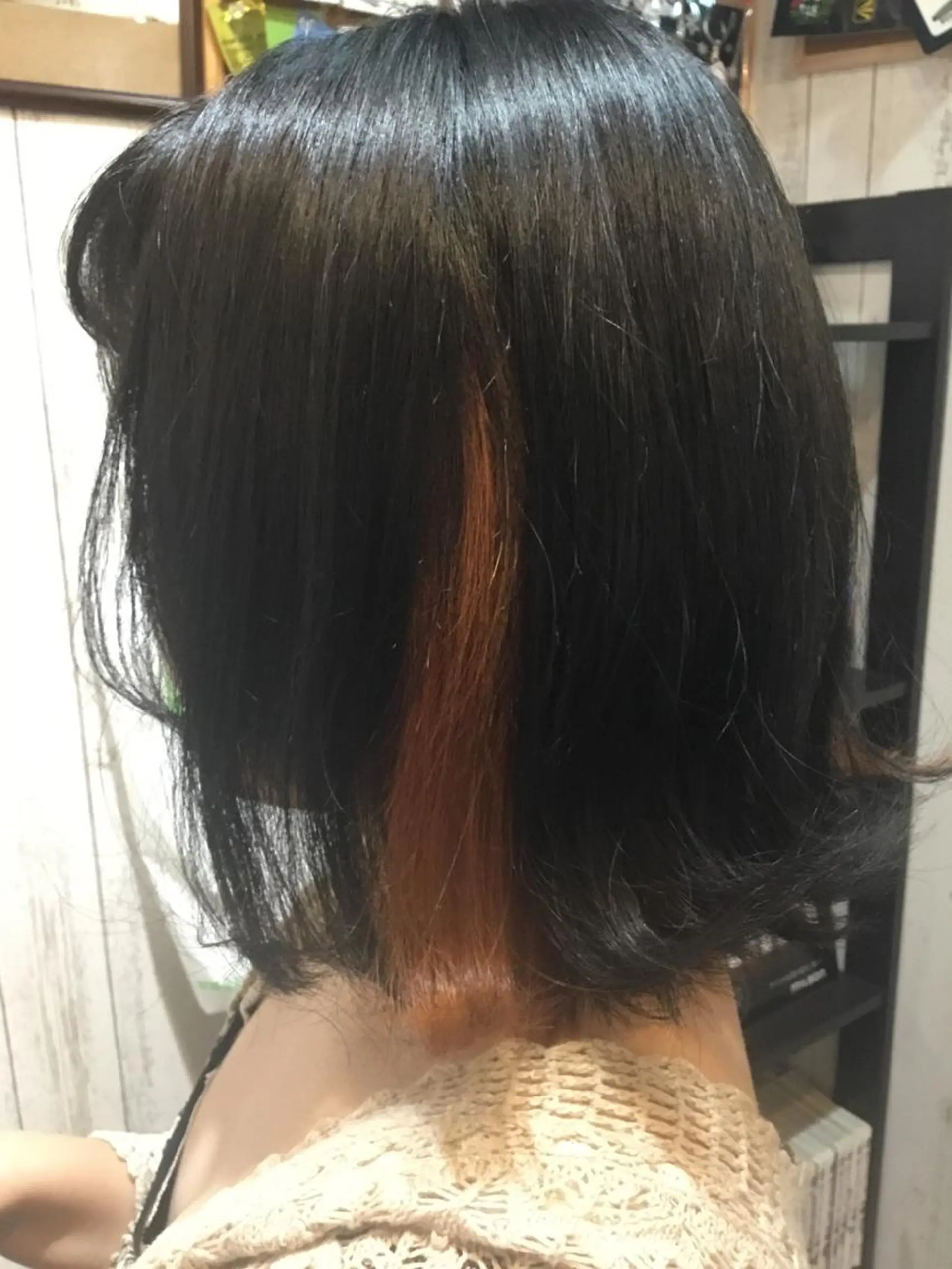 ミディアム カラー embrace エンブレイスのヘアスタイル