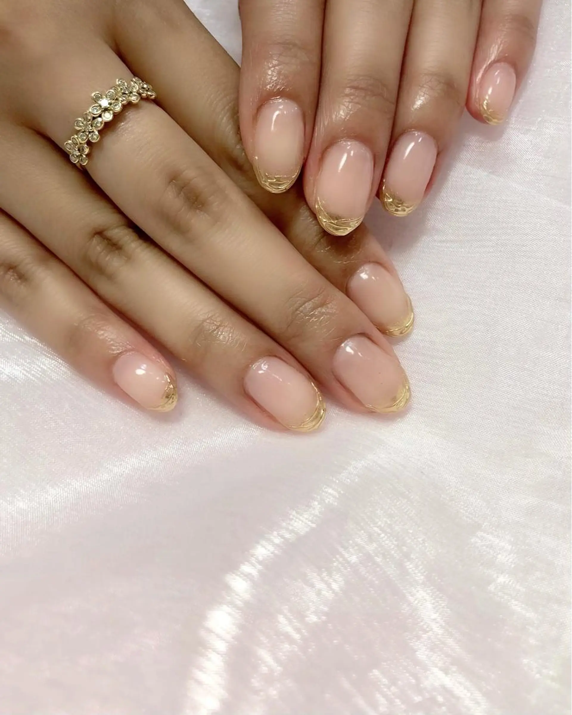 ネイル フレンチネイル ゴールド ミラーネイル 梅津 郁美のネイルデザイン