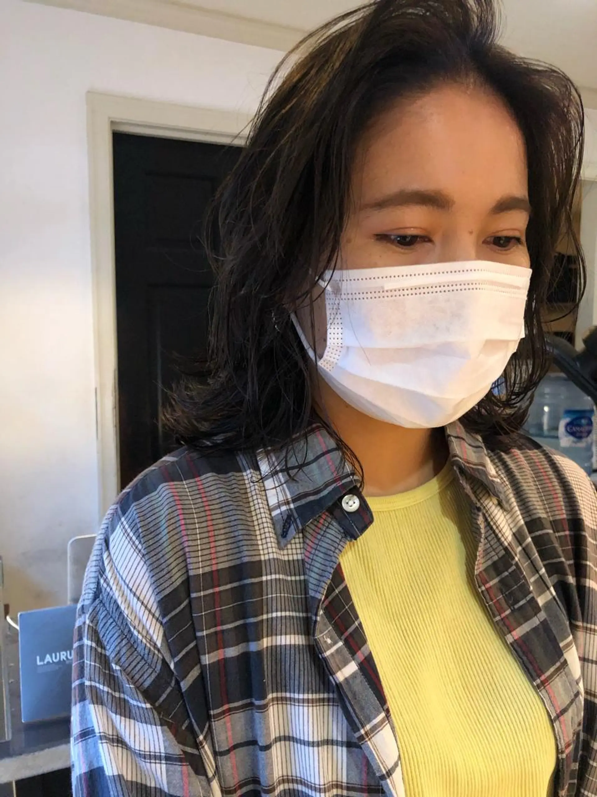 ミディアム NOUN所属・eri kinjoのヘアスタイル