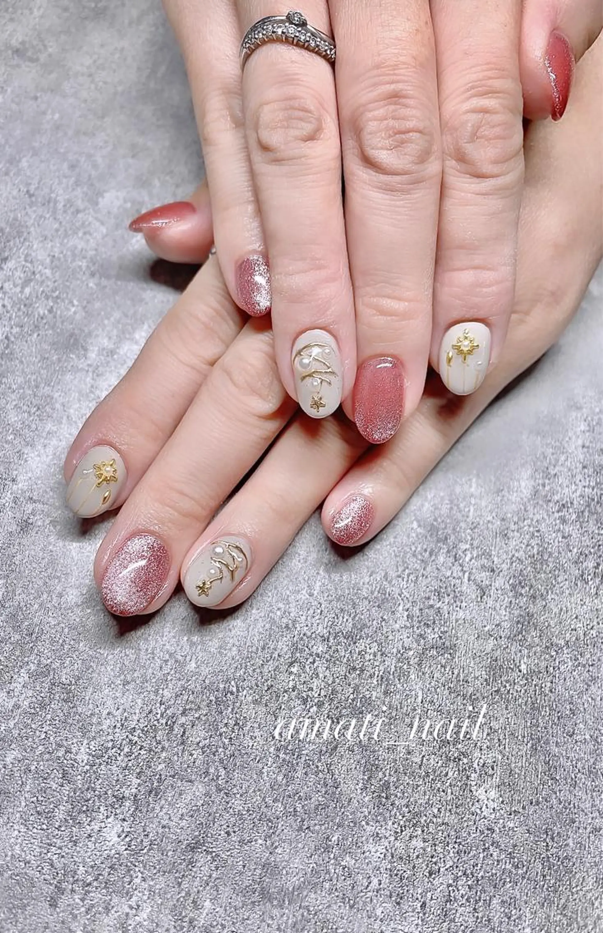 ネイル アニマル柄 マグネットネイル ミラーネイル ニュアンスネイル ワンカラーネイル ハンドネイル amati_nail TAKAKOのネイルデザイン