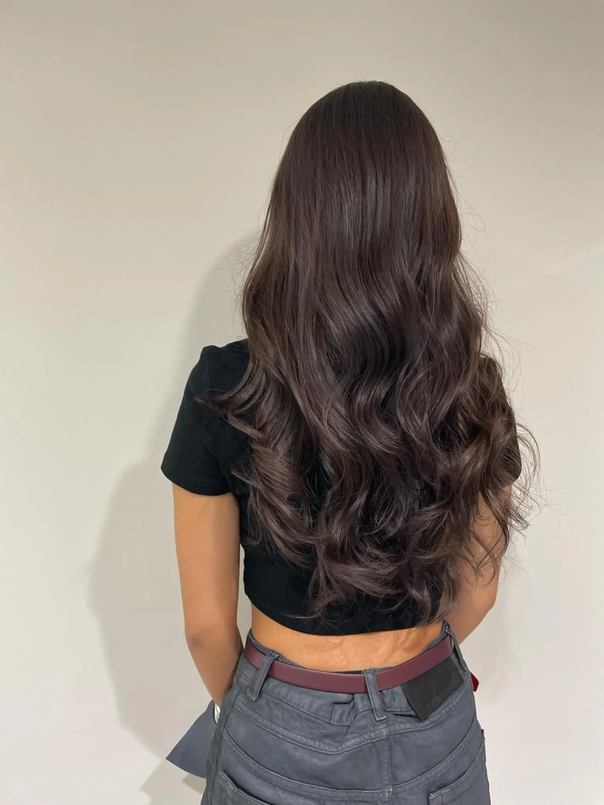 ロング カラー バレイヤージュ ベージュカラー ラベンダーカラー ラベンダーベージュ 外国人風カラー 太田ありさ クリーミーヘアカラーのヘアスタイル