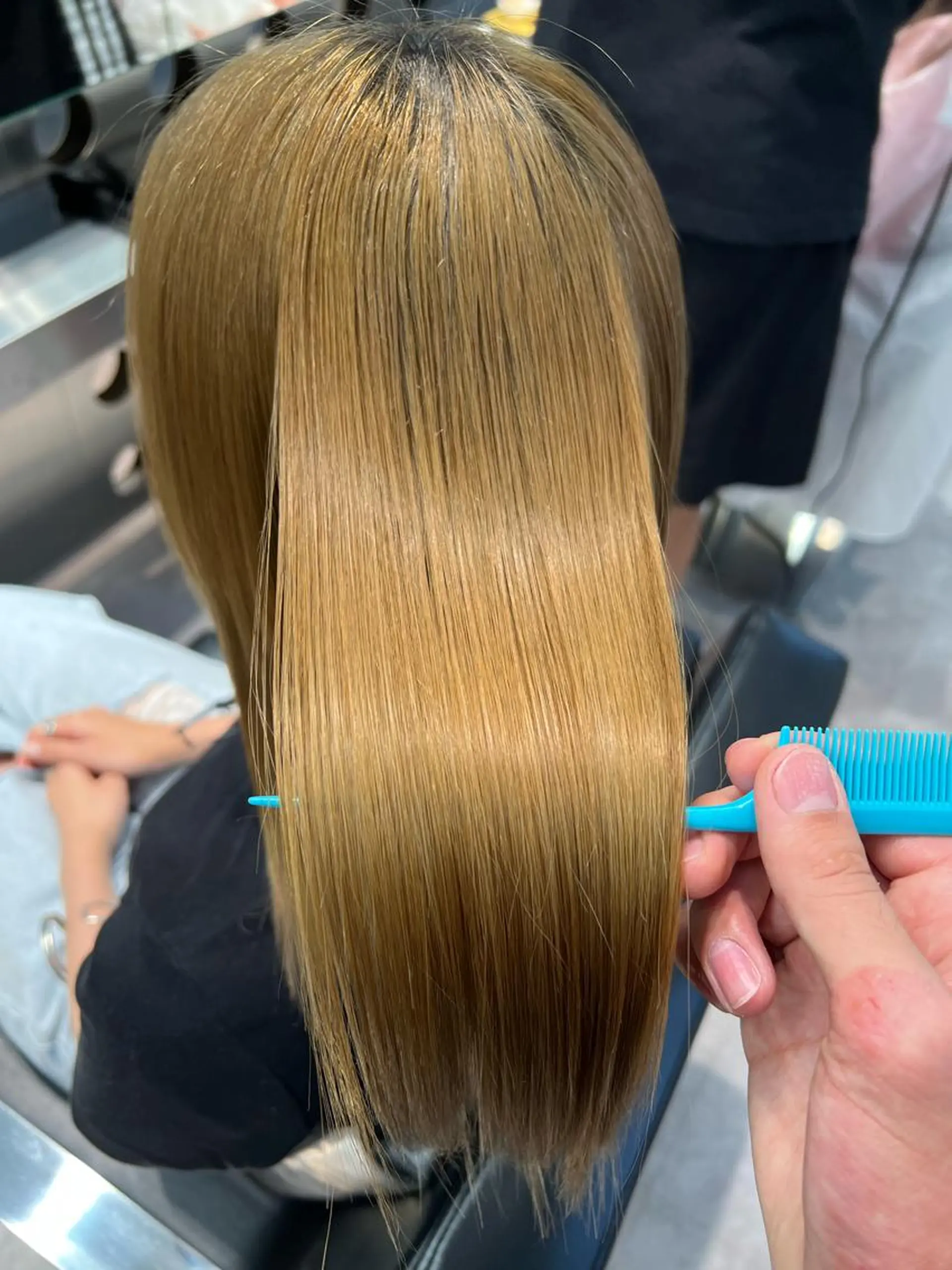 セミロング 髪質改善 堀江 /木下椋麻のヘアスタイル