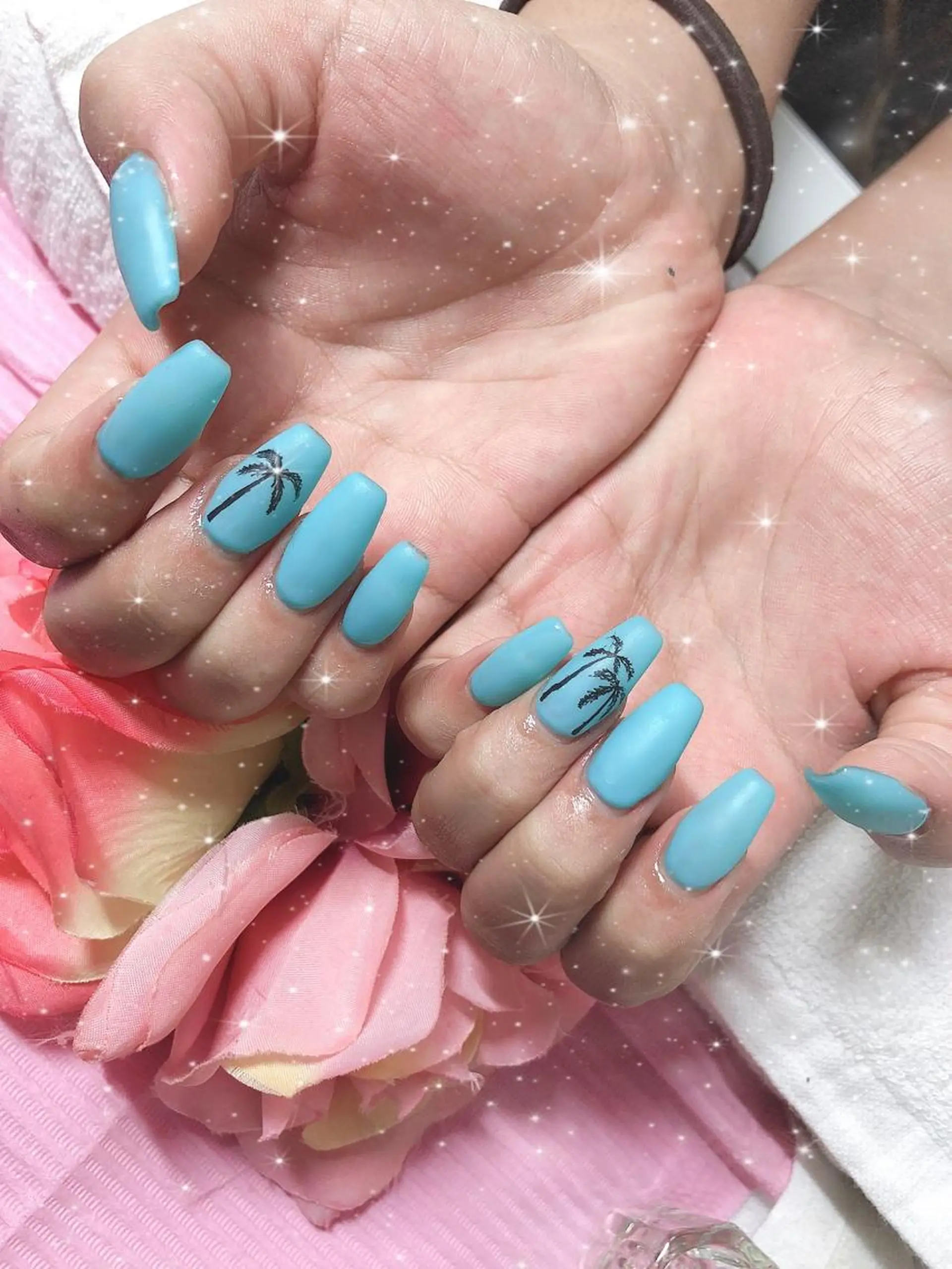 ミディアム ネイル ハンドネイル 《LB》ラブリエ Nail&eyeのマツエク・マツパデザイン
