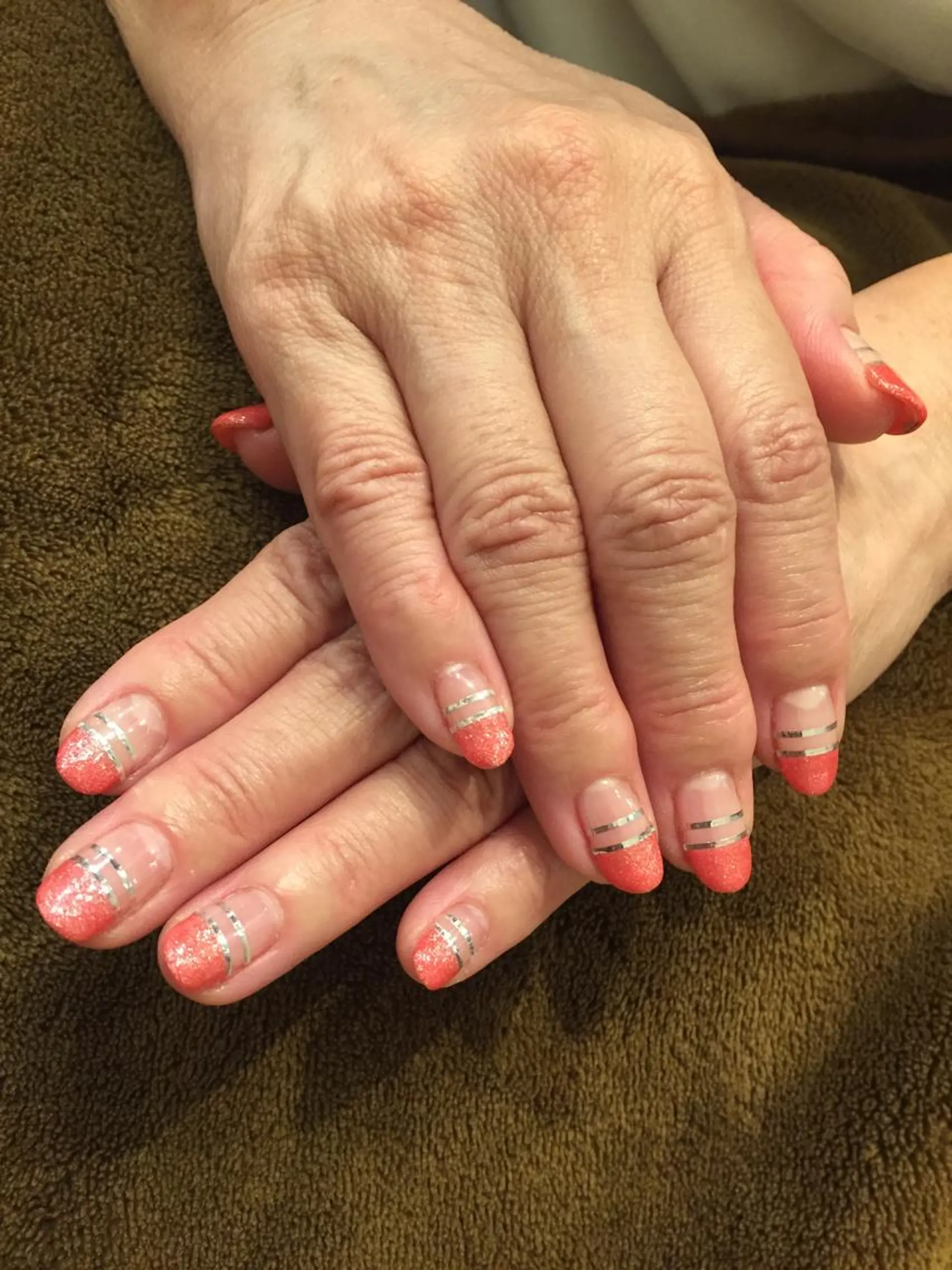 ネイル ラメ(グリッター) ピンク シルバー 🐰 坂本 麗 🐰の眉毛・アイブロウイメージ