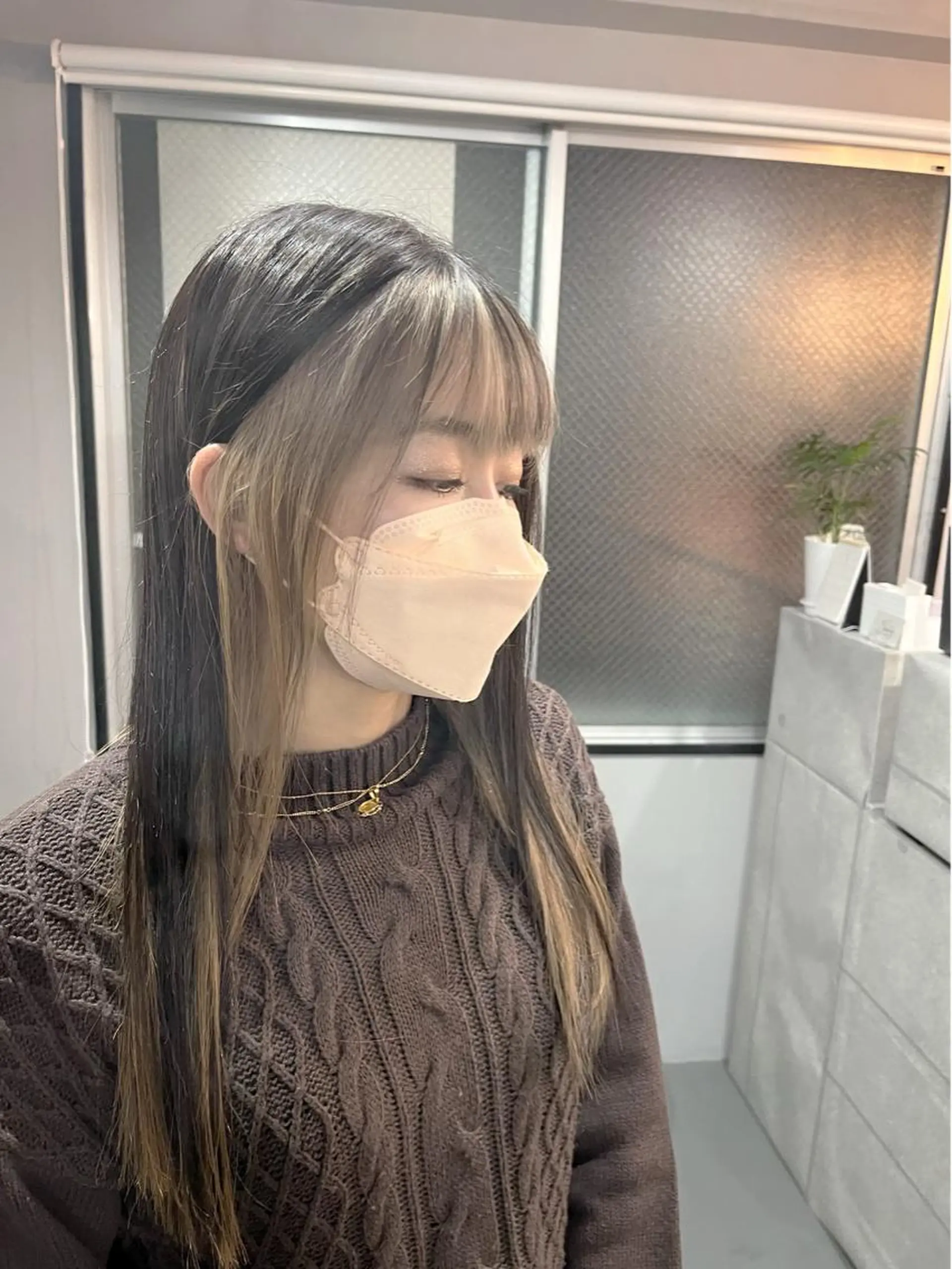 セミロング ヘアカラー トリートメント ✨艶感/透け感✨Sherry所属・艶髪/ハイトーン Sherryのヘアスタイル