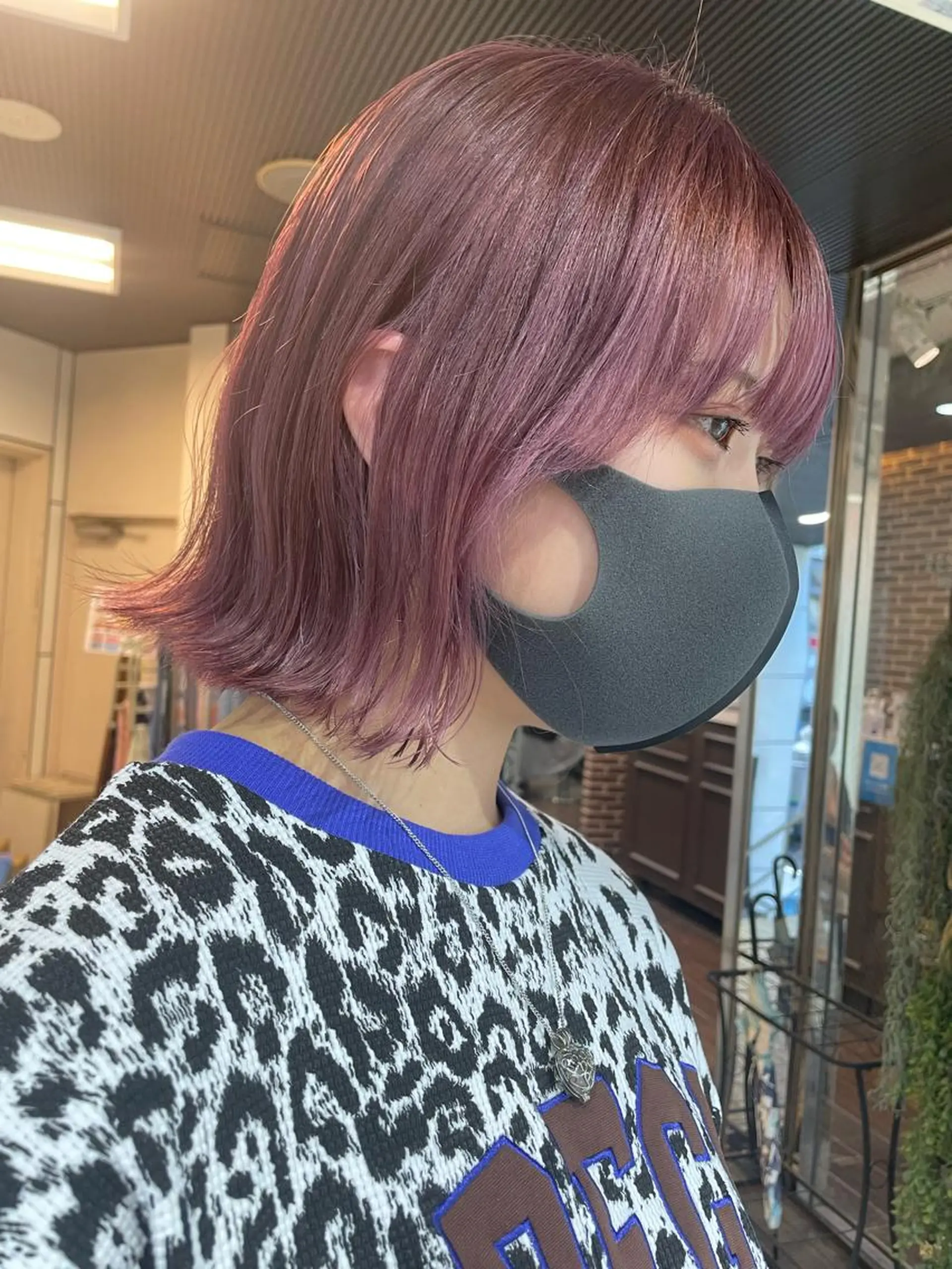 ミディアム カラー ブリーチ ケアブリーチ ダブルカラー イヤリングカラー ハイトーンカラー ヘアカラー トリートメント 韓国ヘア🦋 MIYUのヘアスタイル