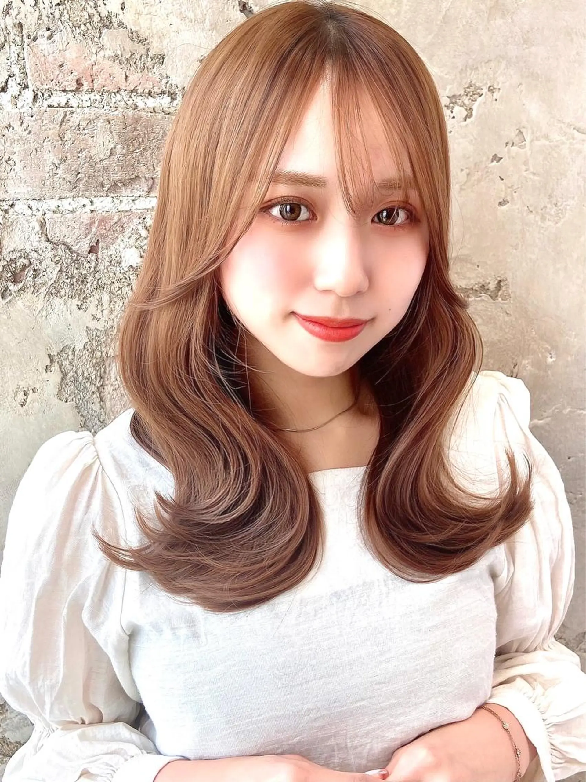 ミディアム カラー パーマ ヘアアレンジ くびれヘア Surpass所属・🌈小顔似合わせ SHIHO🌈のヘアスタイル