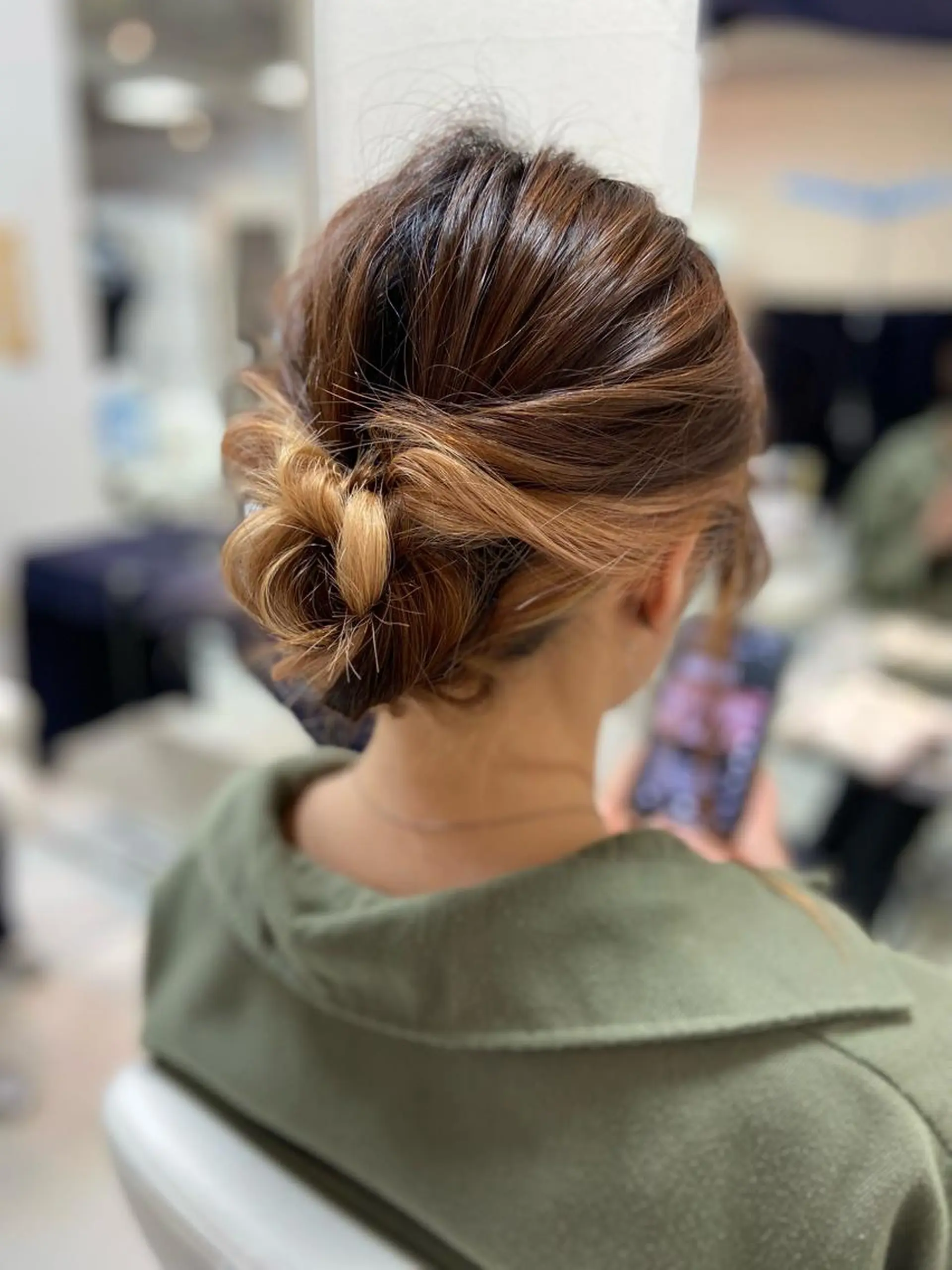 セミロング ヘアアレンジ お団子ヘア 菊地 美憂のヘアスタイル