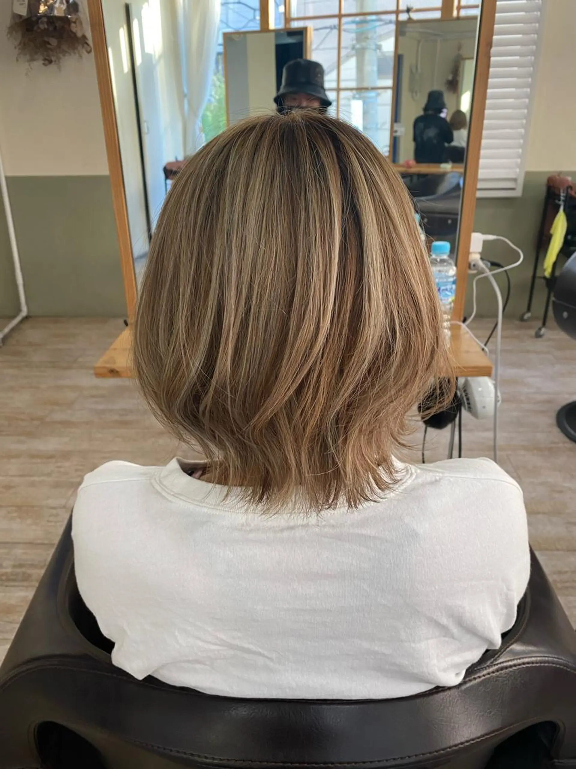 ショート カラー ハイライトカラー ハイトーンカラー ハイライト ヘアカラー トリートメント Cuore 清尾 浩昭のヘアスタイル