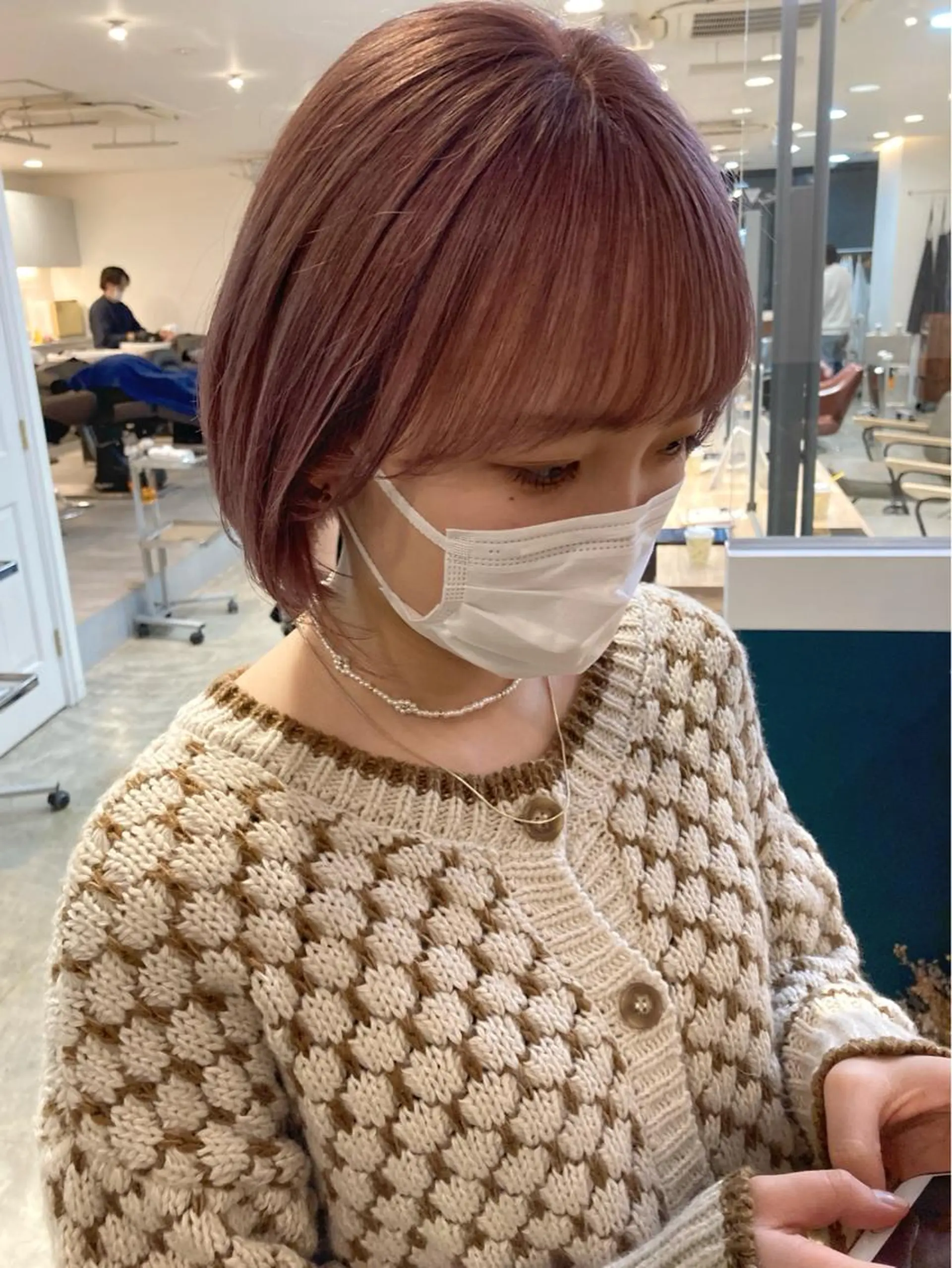 ショート カラー ベージュカラー ブリーチ ピンクカラー ピンクベージュ ヘアカラー カラーリスト菅野 竜矢🌈のヘアスタイル