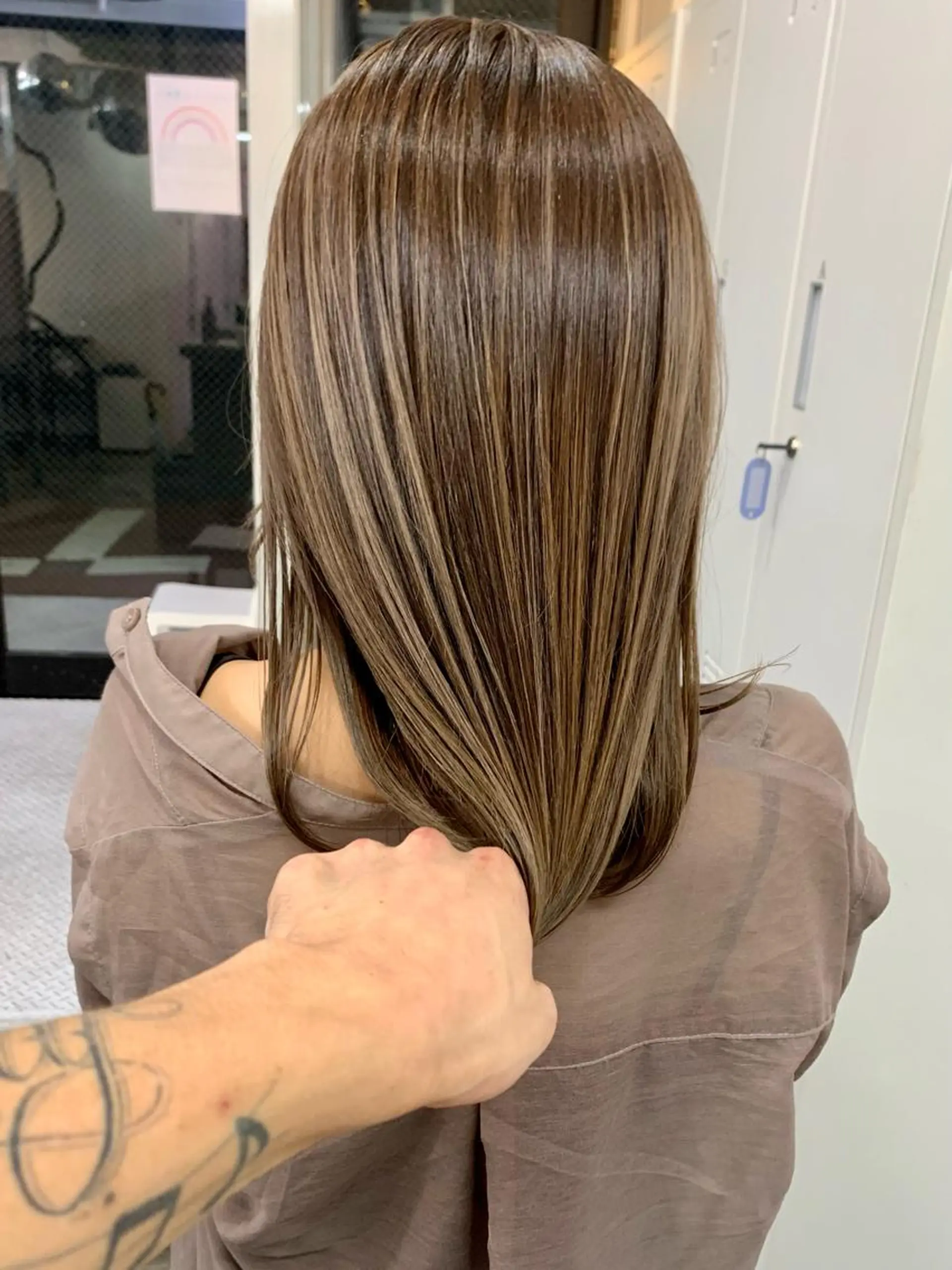 ロング カラー ヘアアレンジ ヘアカラー トリートメント ヘアセット ハイトーン/美髪矯正 🍃大江拓実のヘアスタイル