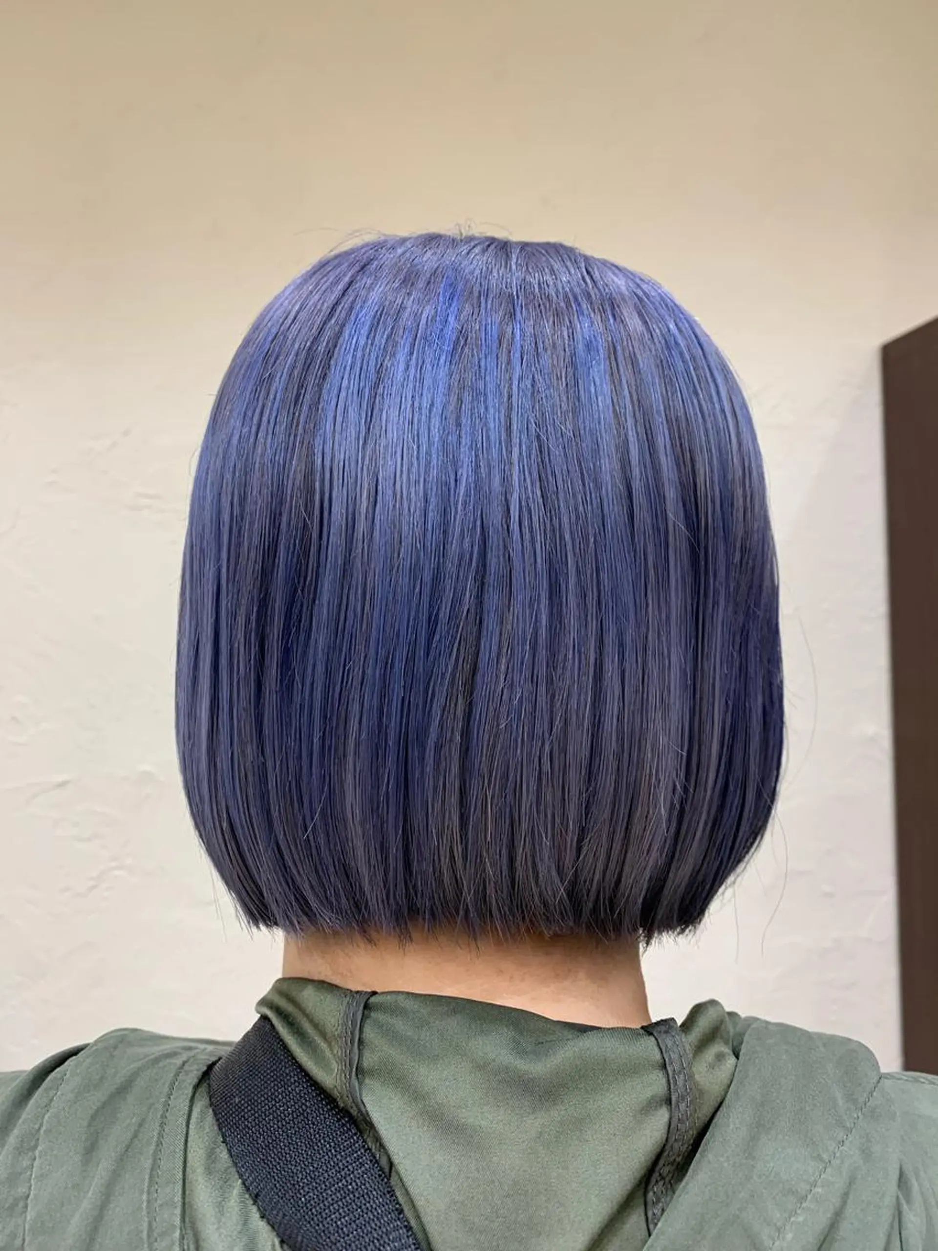 ショート in'dexhair U所属・ブリーチ🌈ハイトー ンカラー ✨アニカ✨のヘアスタイル