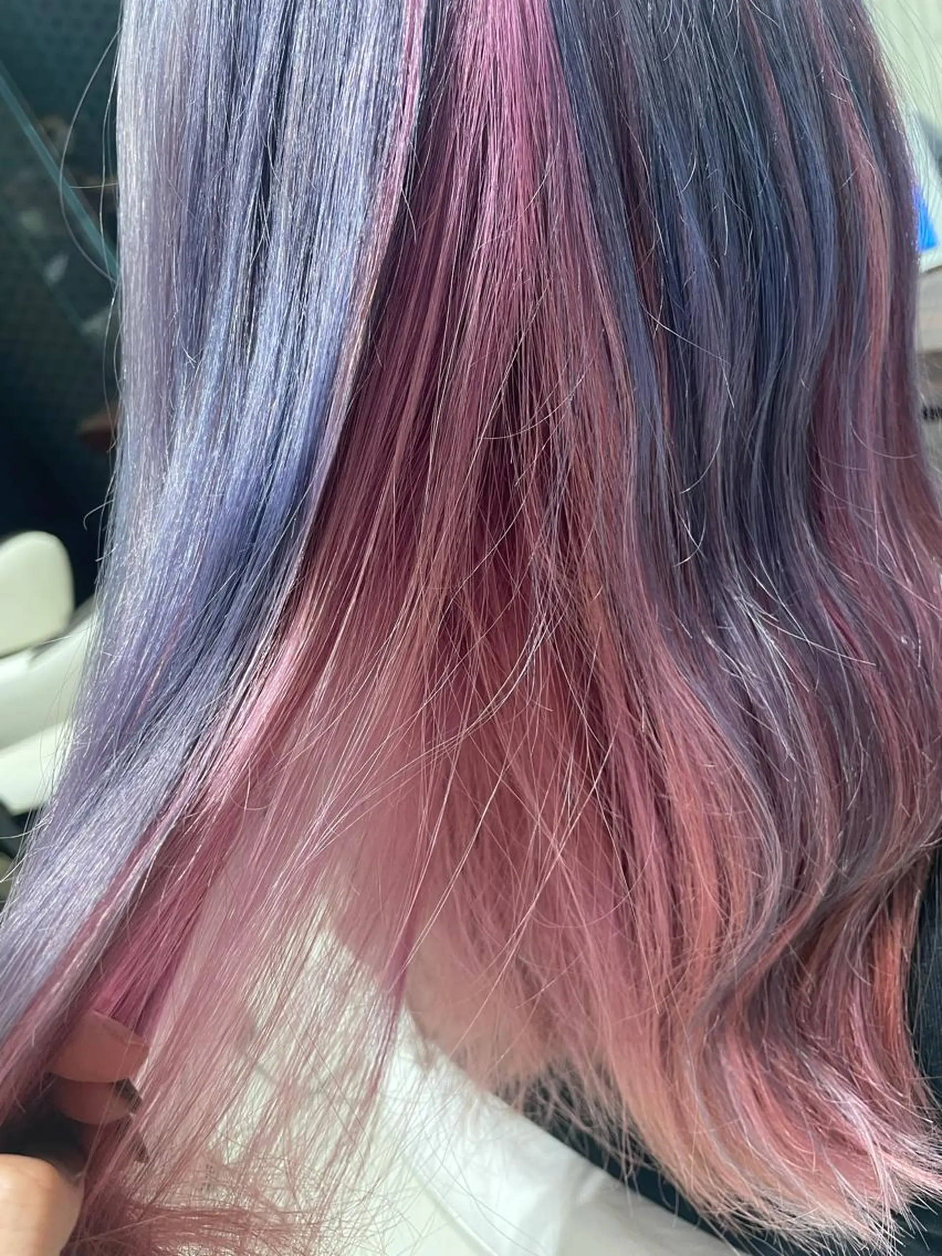 カラー 西川 夕奈のヘアスタイル