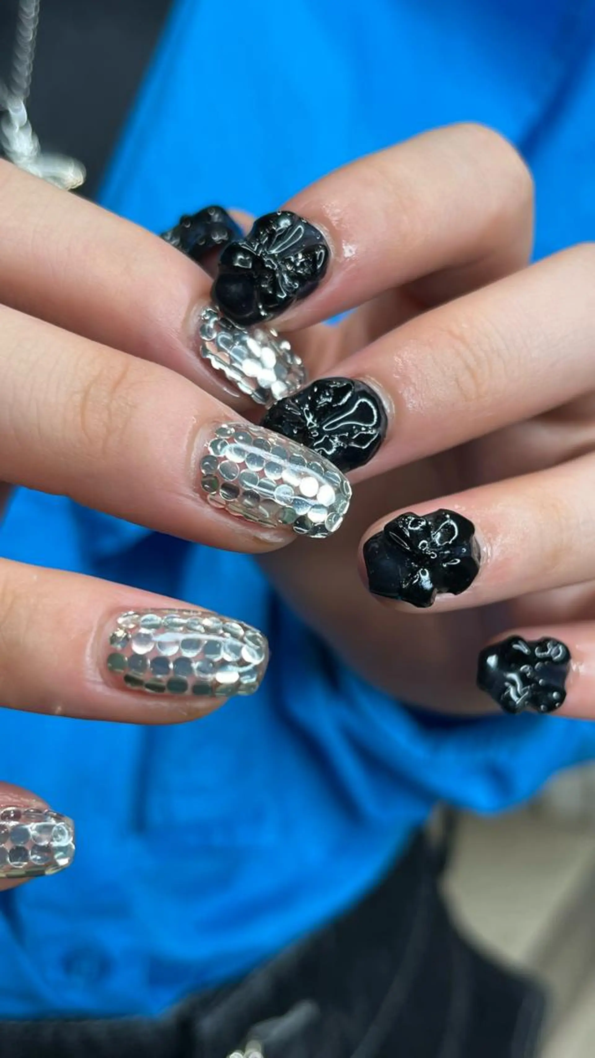 ショート カラー ネイル アートネイル ハイトーン特化 pepe🎀のヘアスタイル