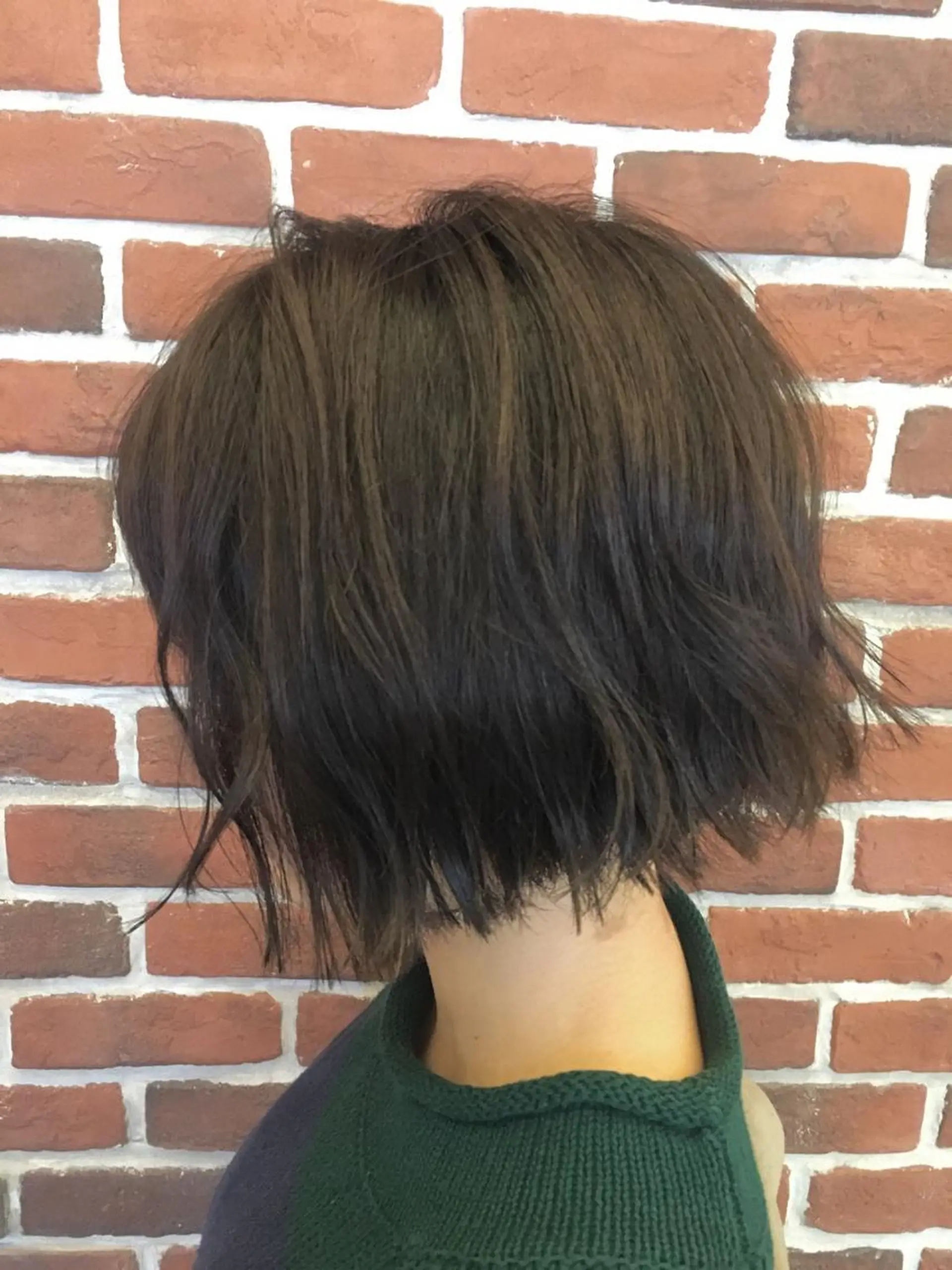 ショート カラー さかい なつみのヘアスタイル
