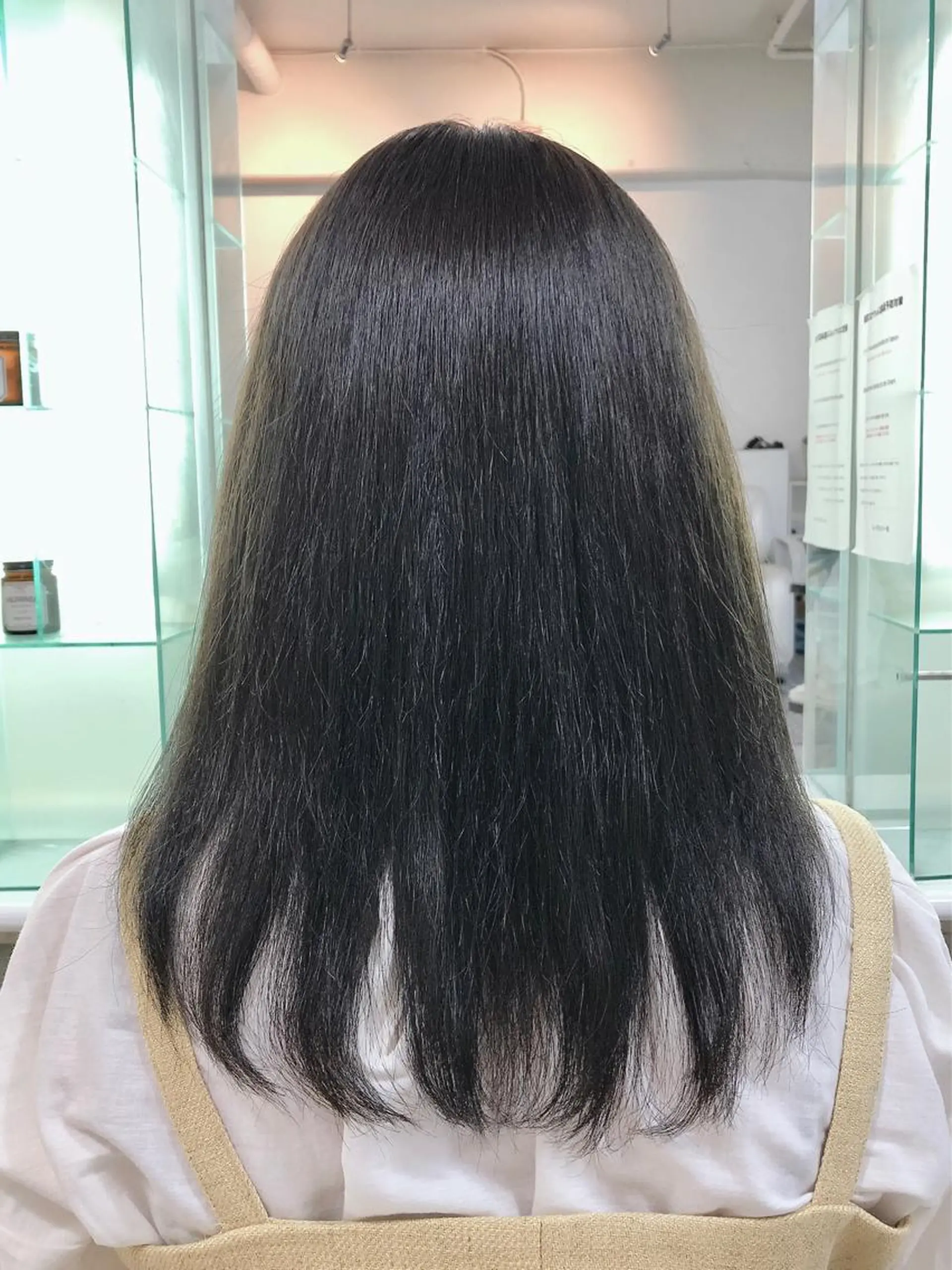カラー 保住 亮太のヘアスタイル