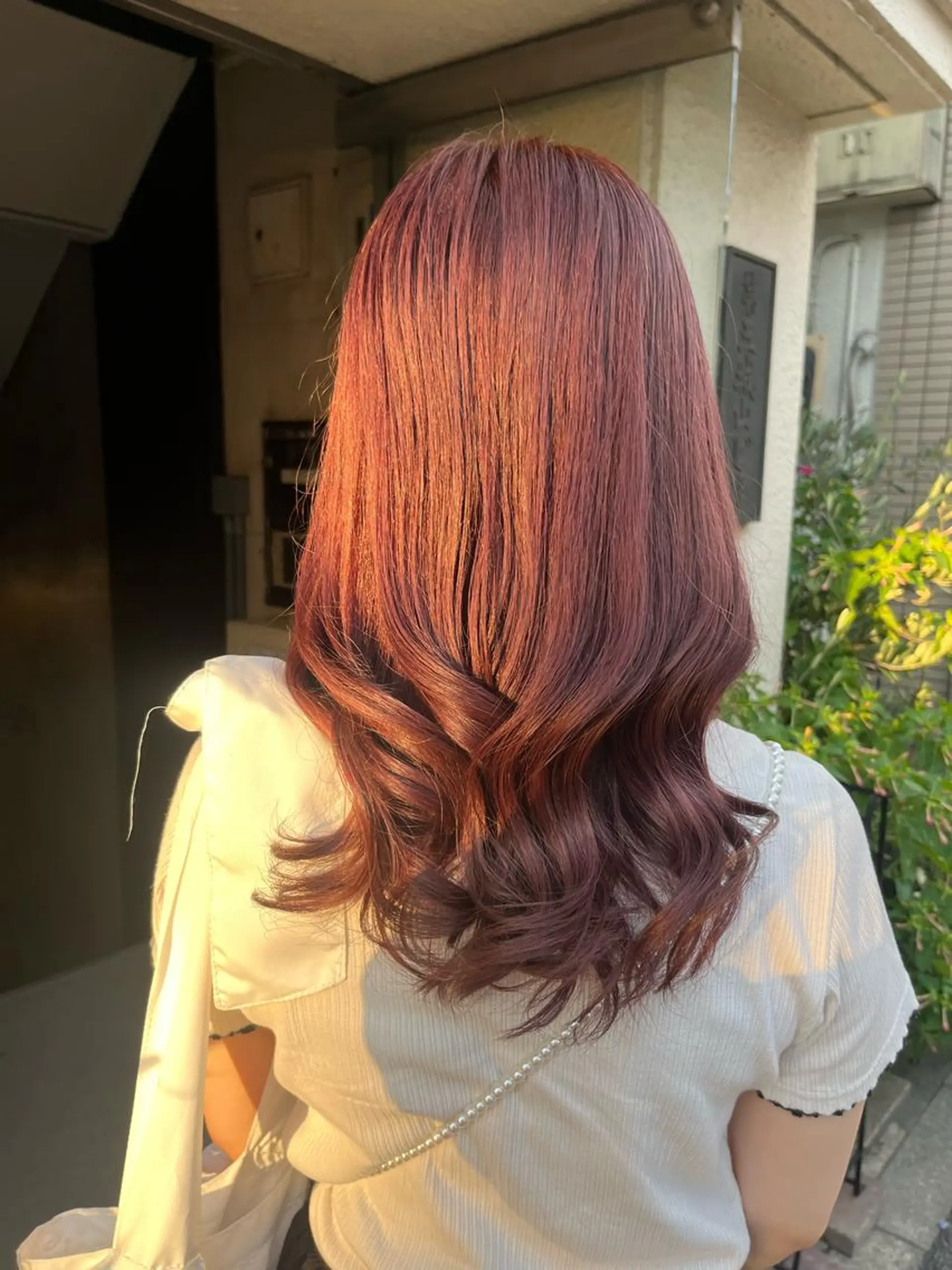 セミロング カラー 艶髪/ハイトーン/ ヘアセット/モエノのヘアスタイル