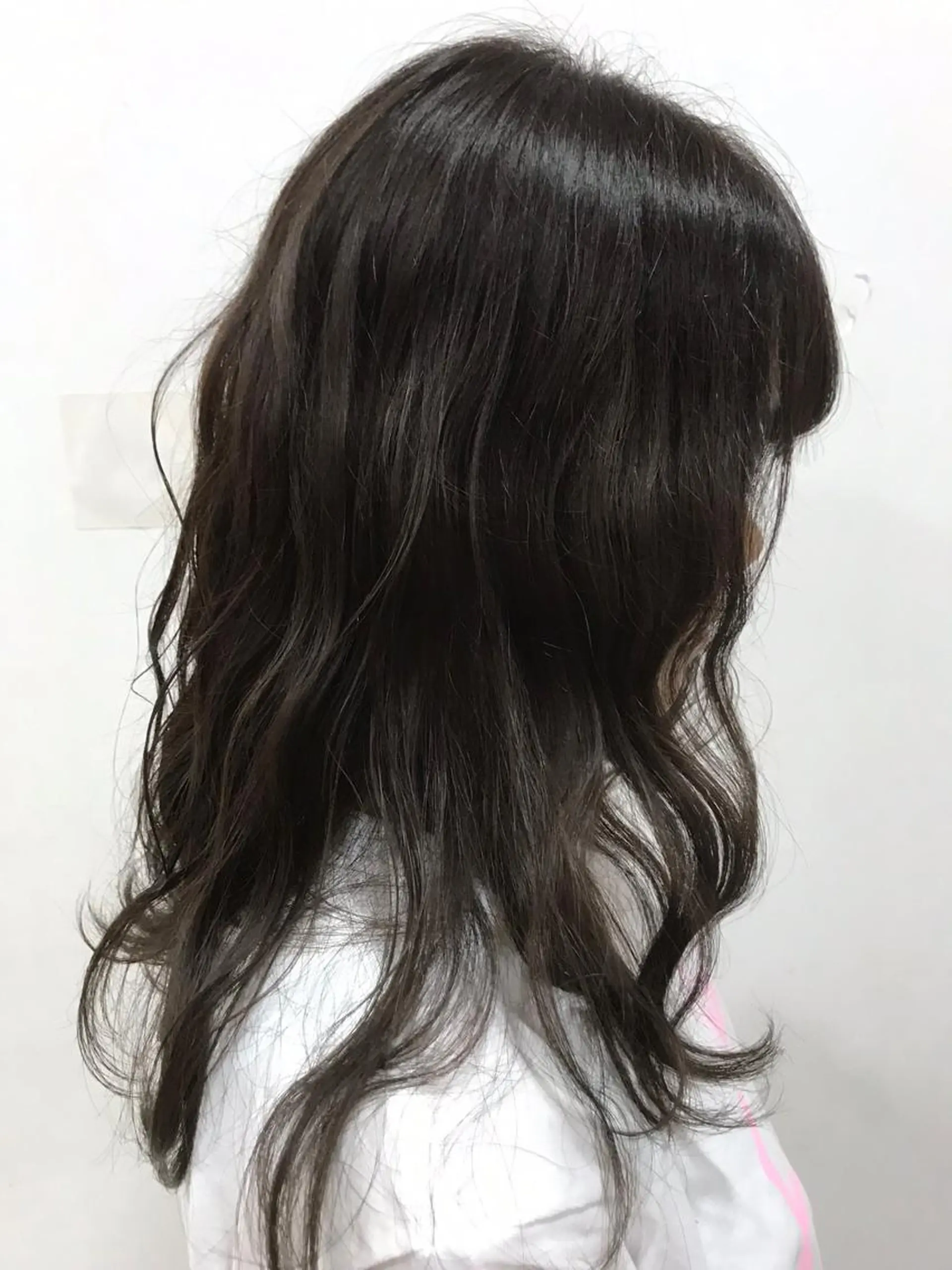 セミロング カラー 脱白髪染め美容師 竹内涼乃のヘアスタイル