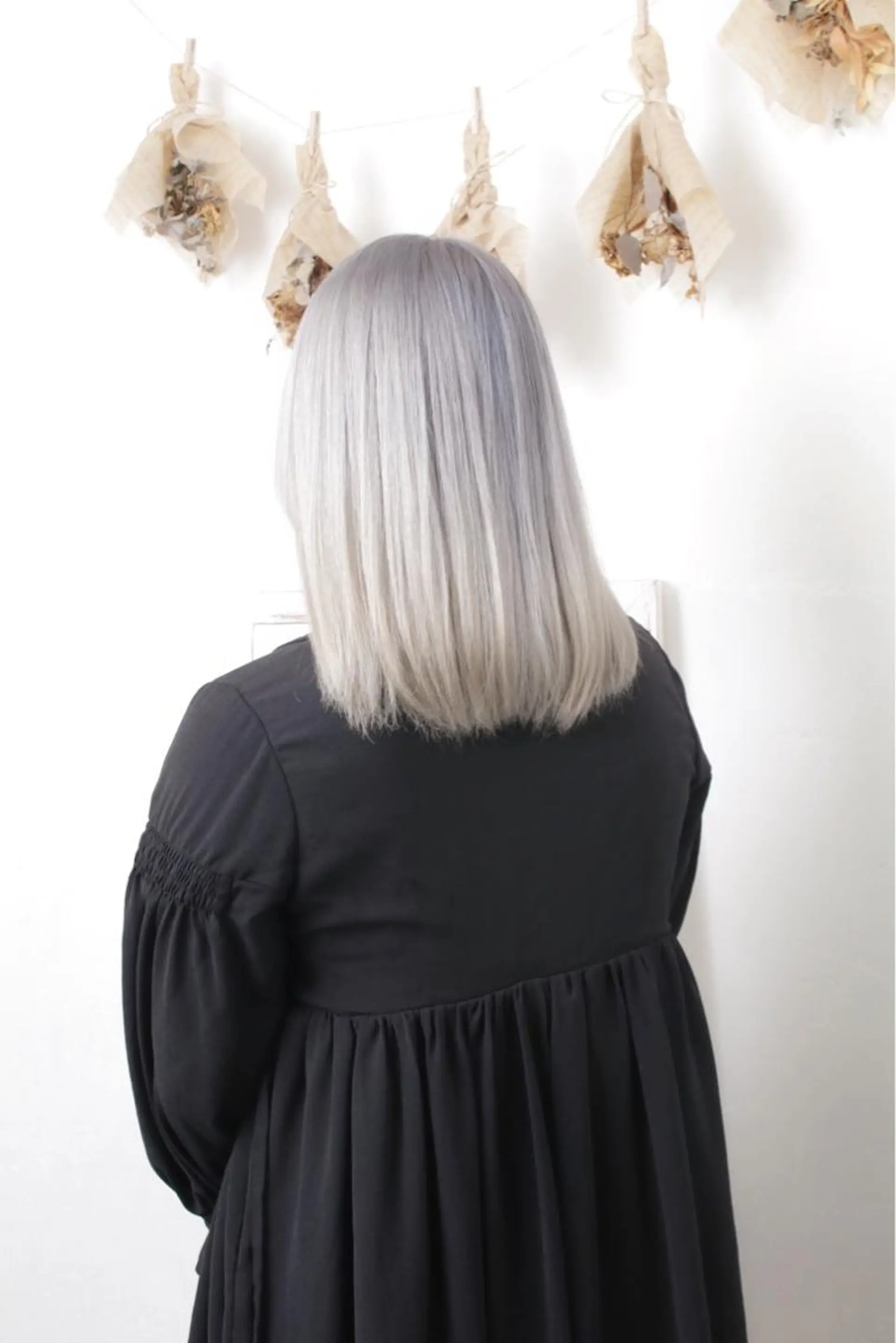 ミディアム カラー パーマ ヘアアレンジ メンズ 推し活専用 【派手髪】飯野ゆかりのヘアスタイル