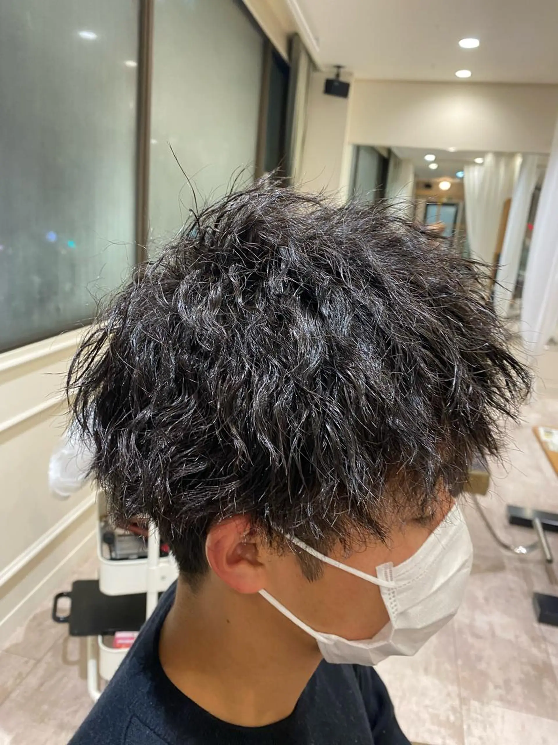 パーマ メンズ メンズブリーチ メンズパーマ ツイストスパイラルパーマ スパイラルパーマ パーマ 派手髪系🦄美容師 chikaのヘアスタイル