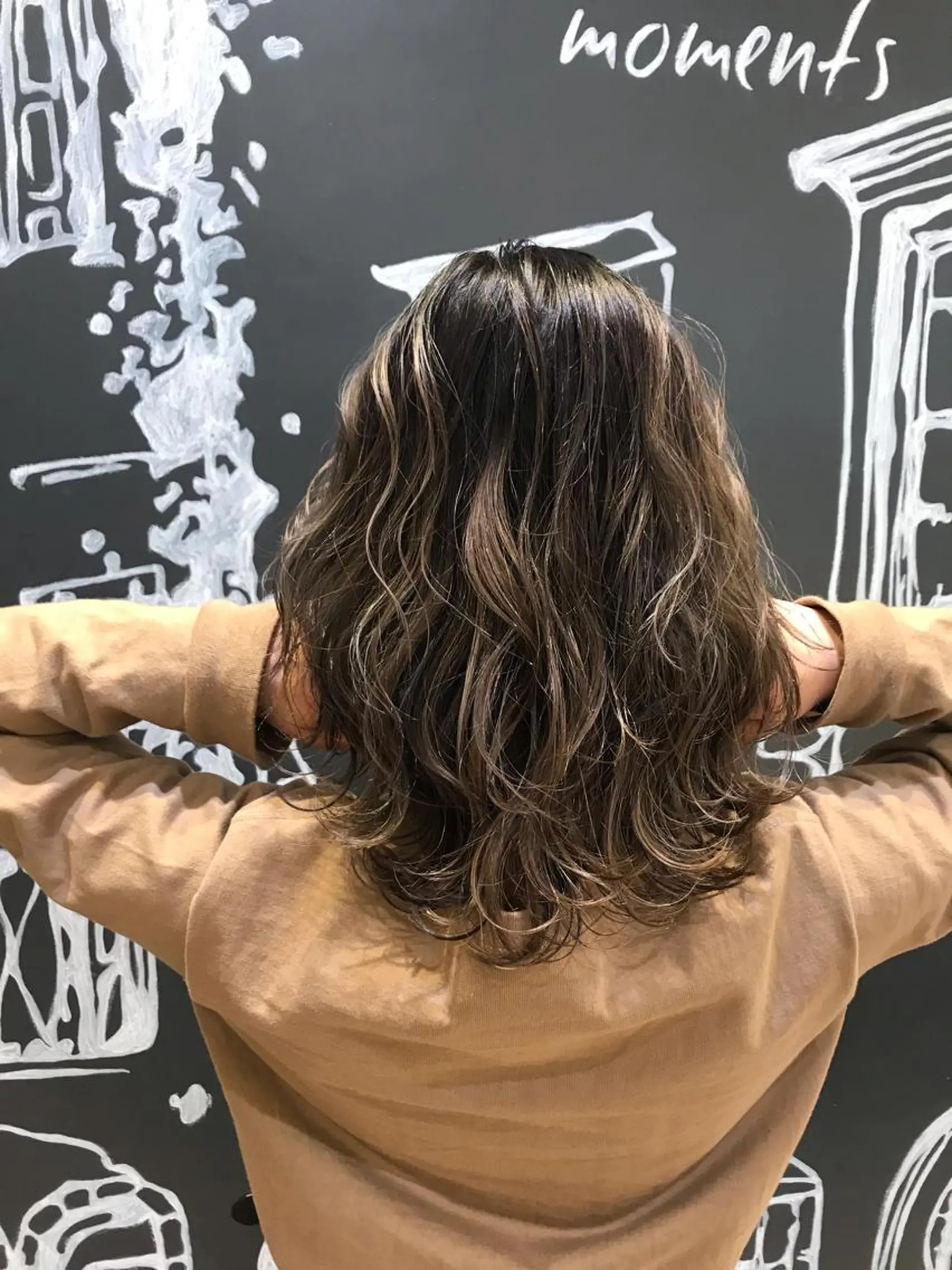 ミディアム ハイライト ヘアカラー 縮毛矯正 ✨酸性ストレート✨ 南川だいさくのヘアスタイル