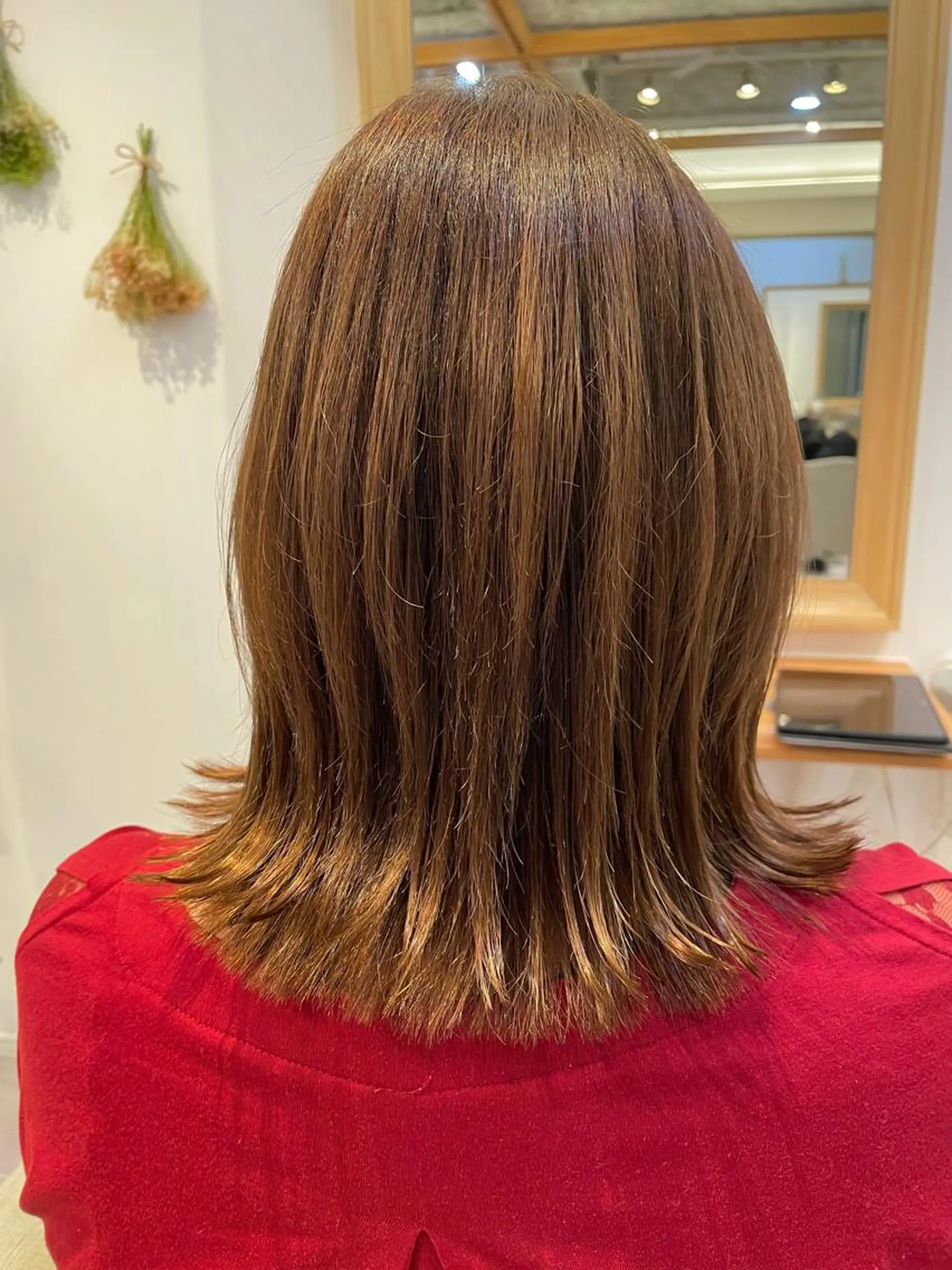 ミディアム kuschel モリオカのヘアスタイル