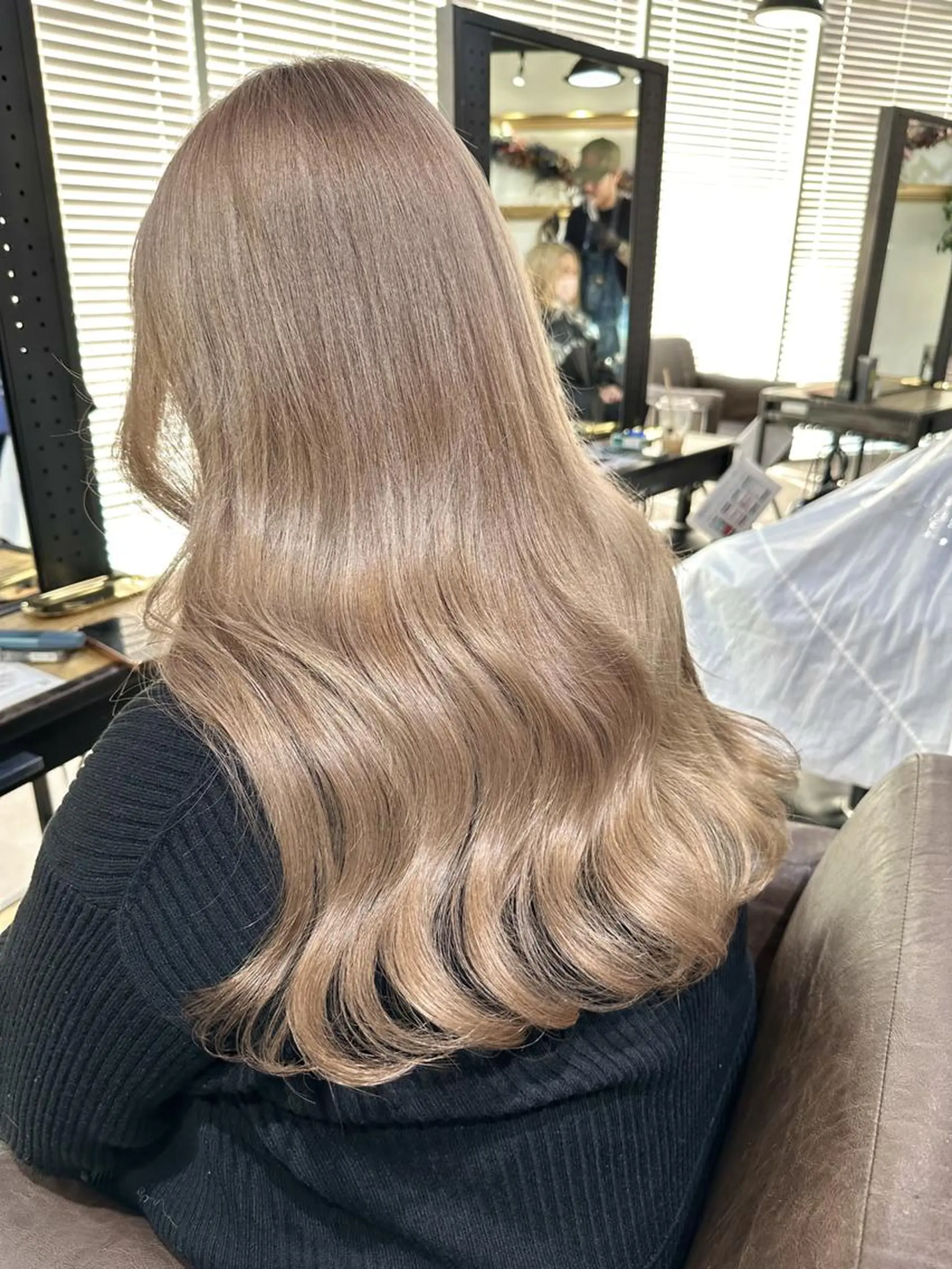 セミロング ヘアカラー トリートメント 山影✨バレイヤージュ ハイライト✨メンズ◎のヘアスタイル