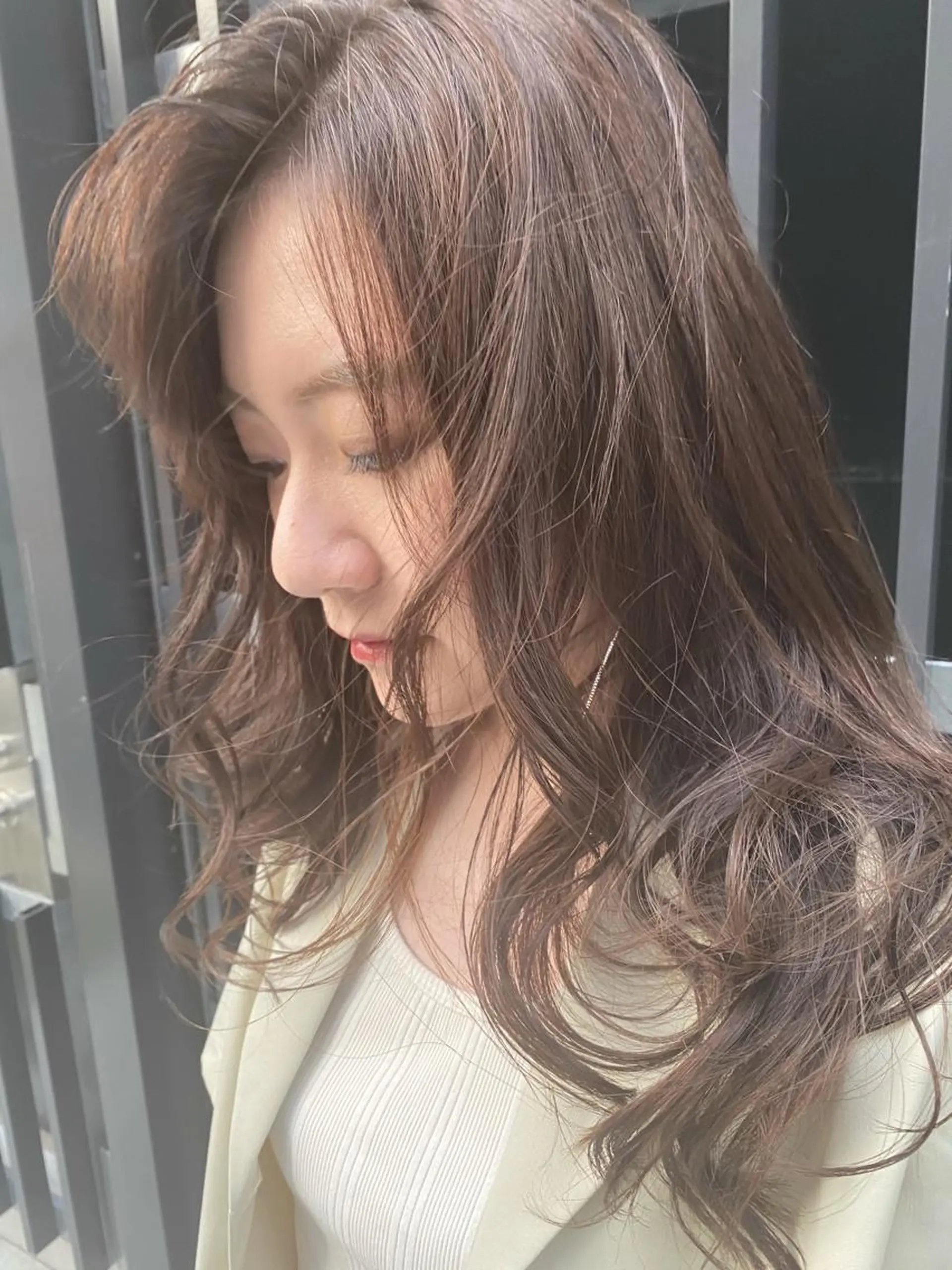 セミロング 北山 なるみのヘアスタイル