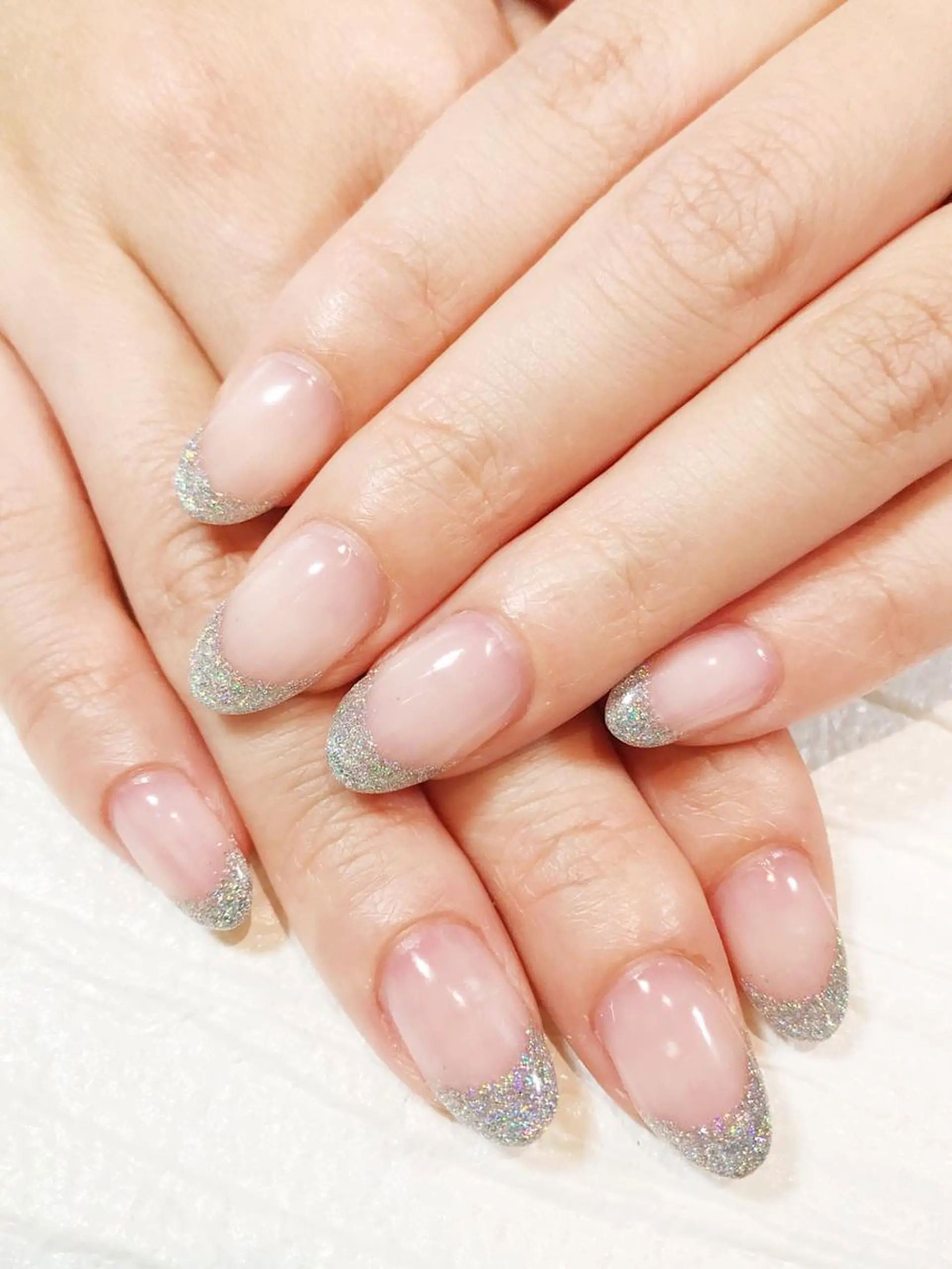 ネイル フレンチネイル ラメ(グリッター) NAILSALON AMULEのネイルデザイン