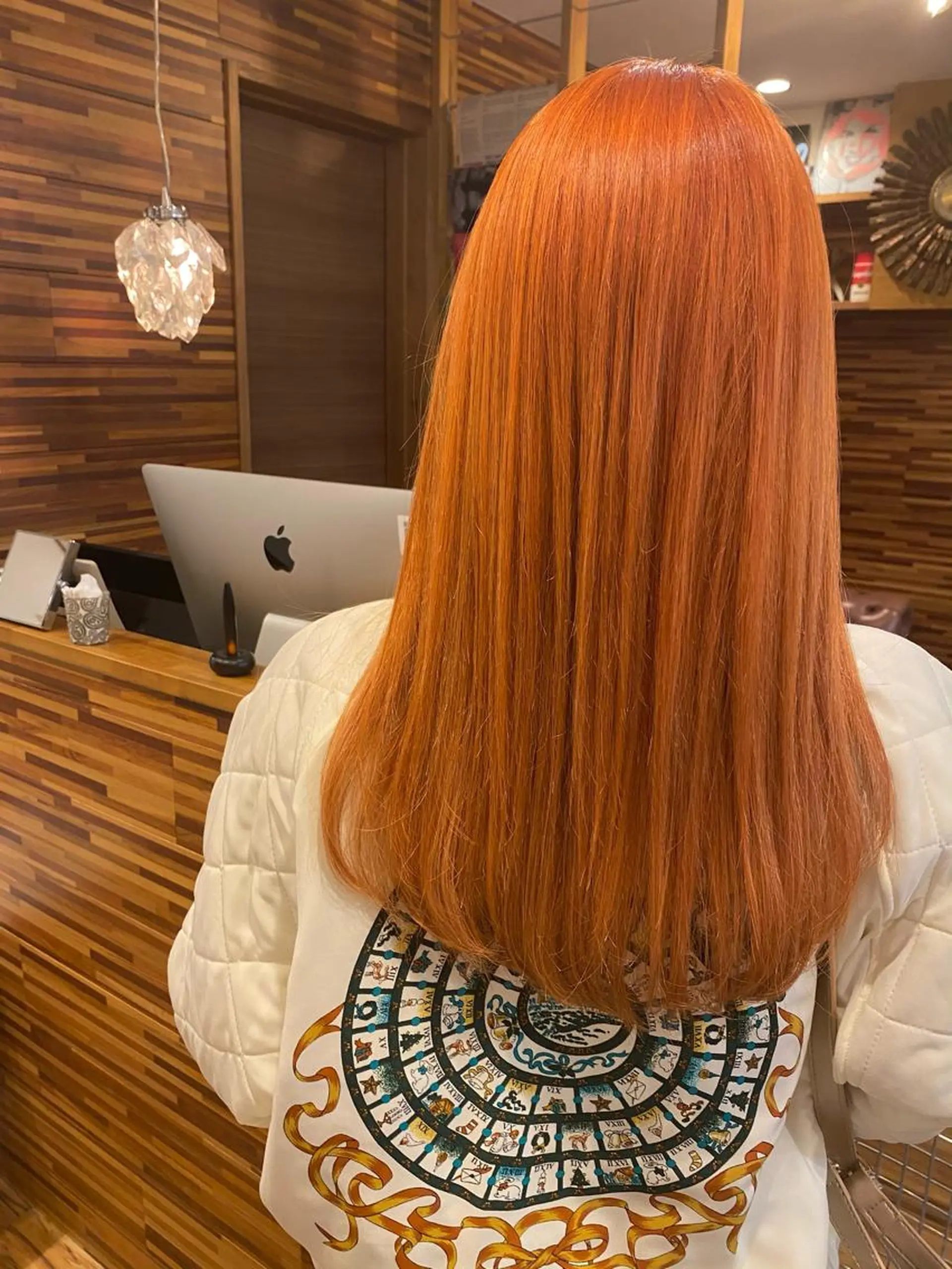 ロング カラー オレンジ ボブ / オージュア 🌸Mikuのヘアスタイル