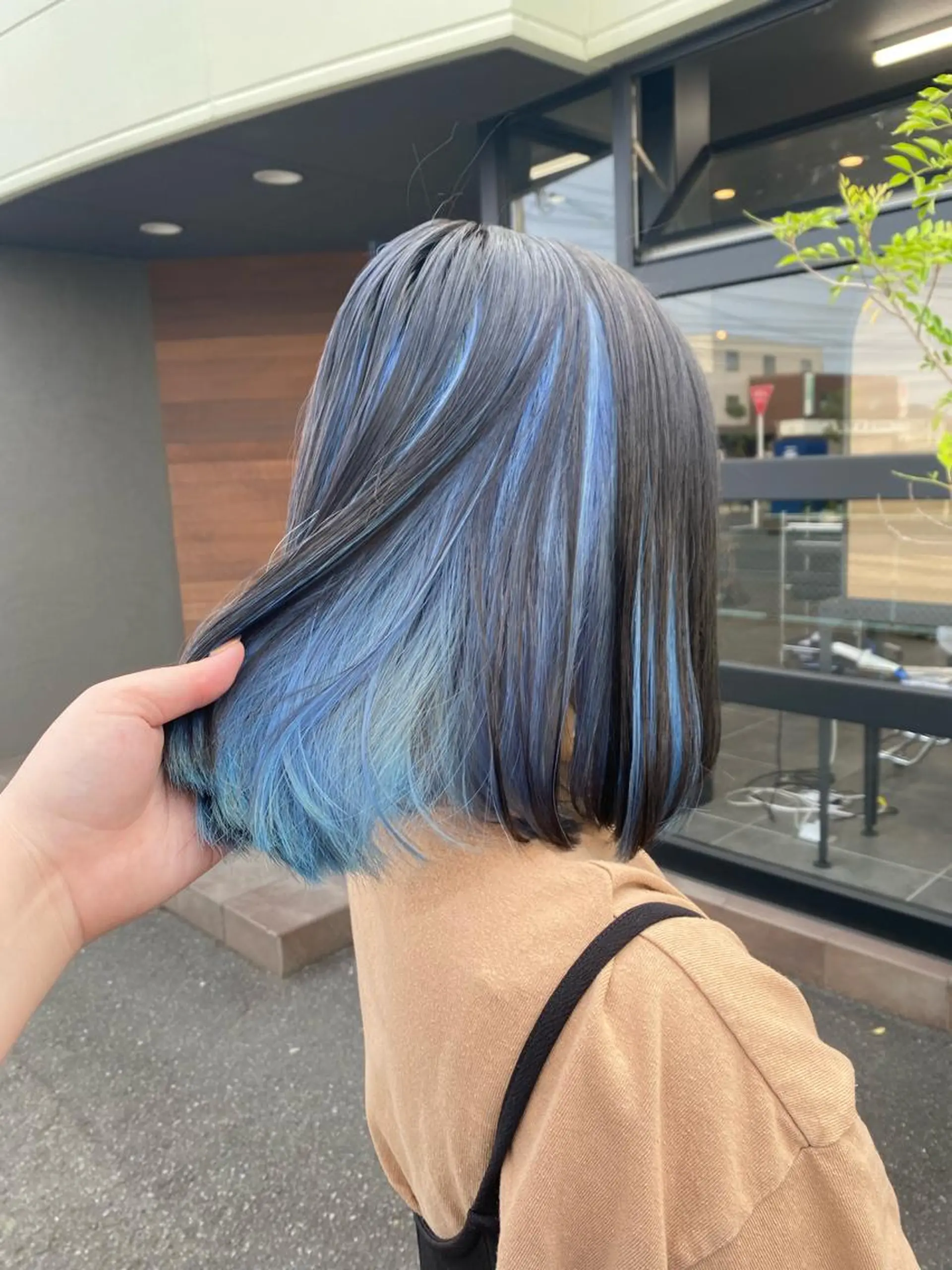 ミディアム maco 艶感ハイトーン🦋のヘアスタイル