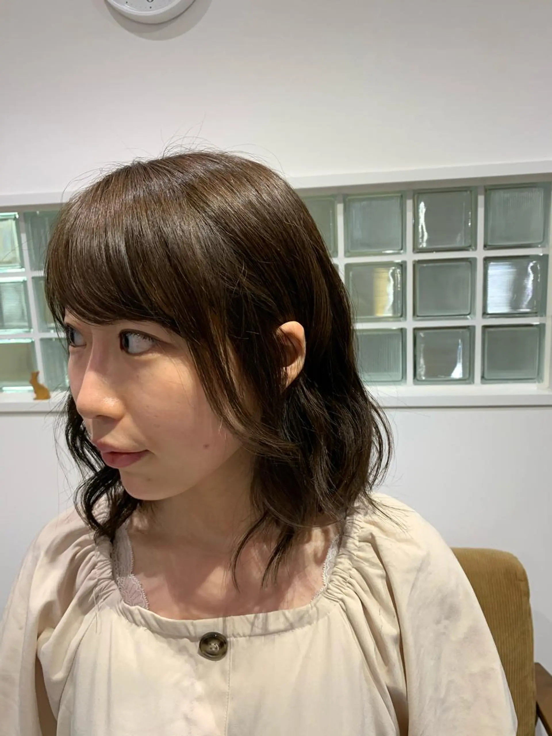 ショート ヘアカラー ヨシミ カズヤのヘアスタイル