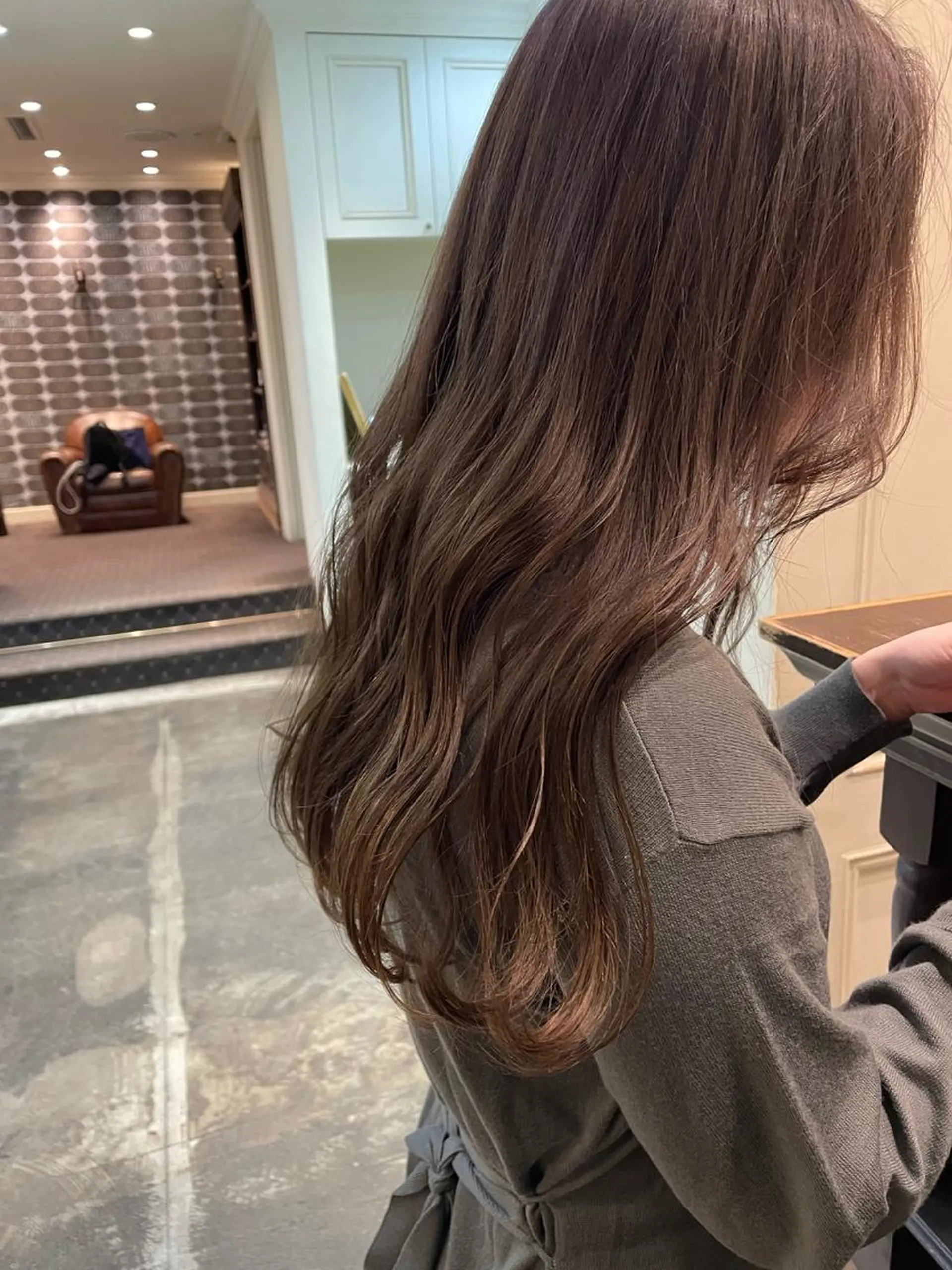 ロング カラー classic 新横浜所属・大人girly🛋️ 🤍yukakoのヘアスタイル