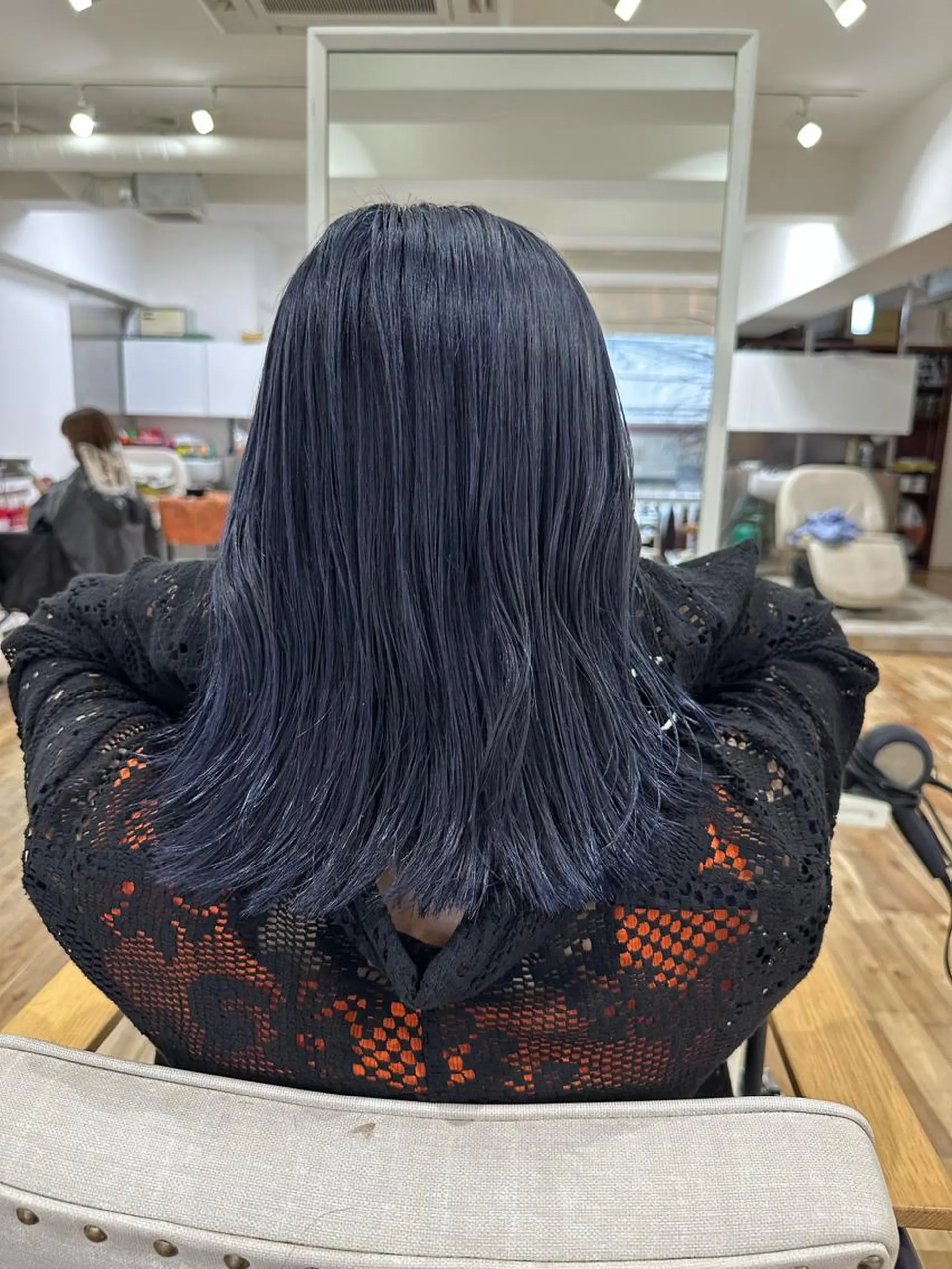 ミディアム カラー ヘアアレンジ ヘアカラー トリートメント 久米 治仁のヘアスタイル