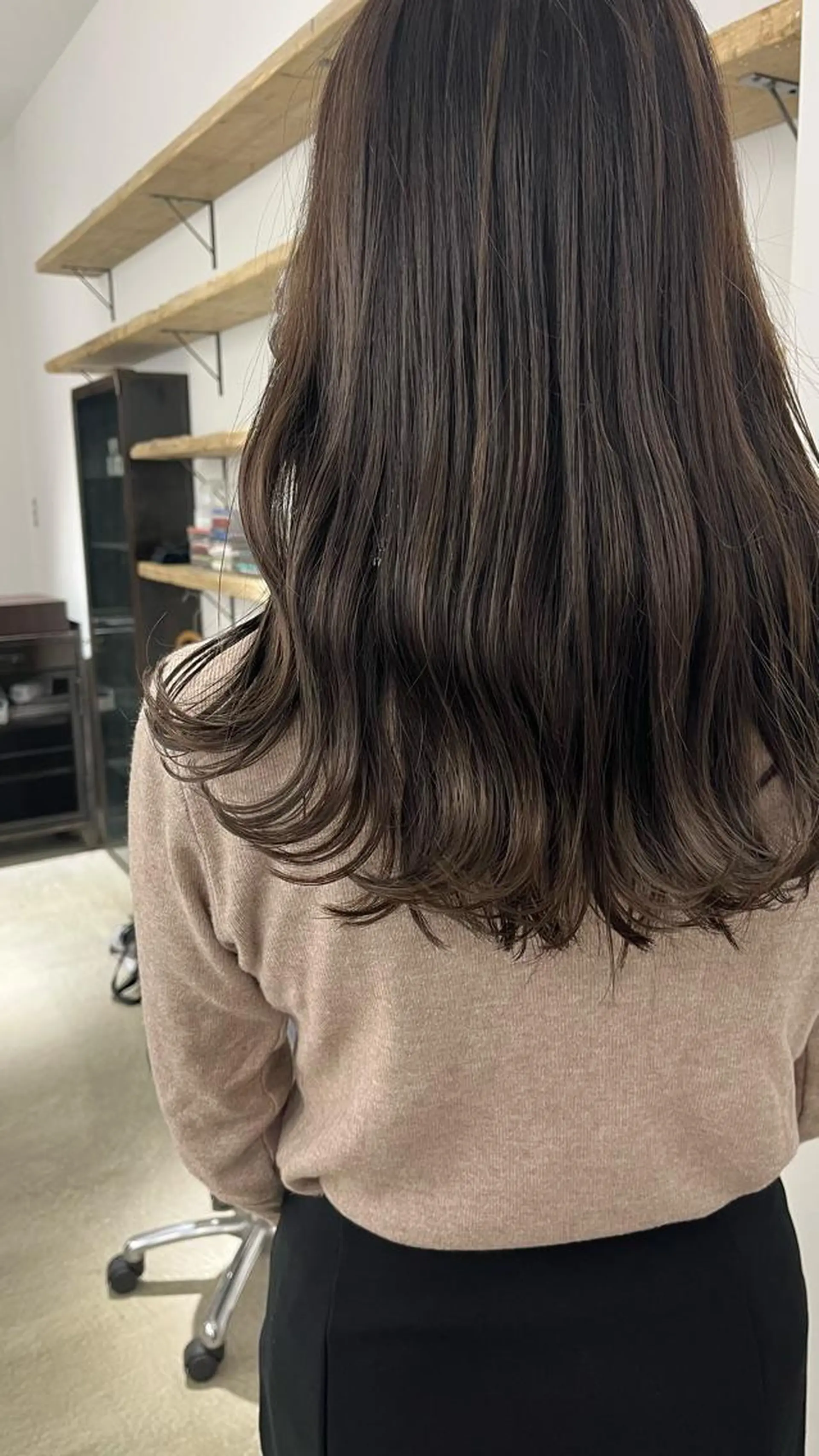 ロング ハイライト kauti ichinana所属・小西 佑奈のヘアスタイル