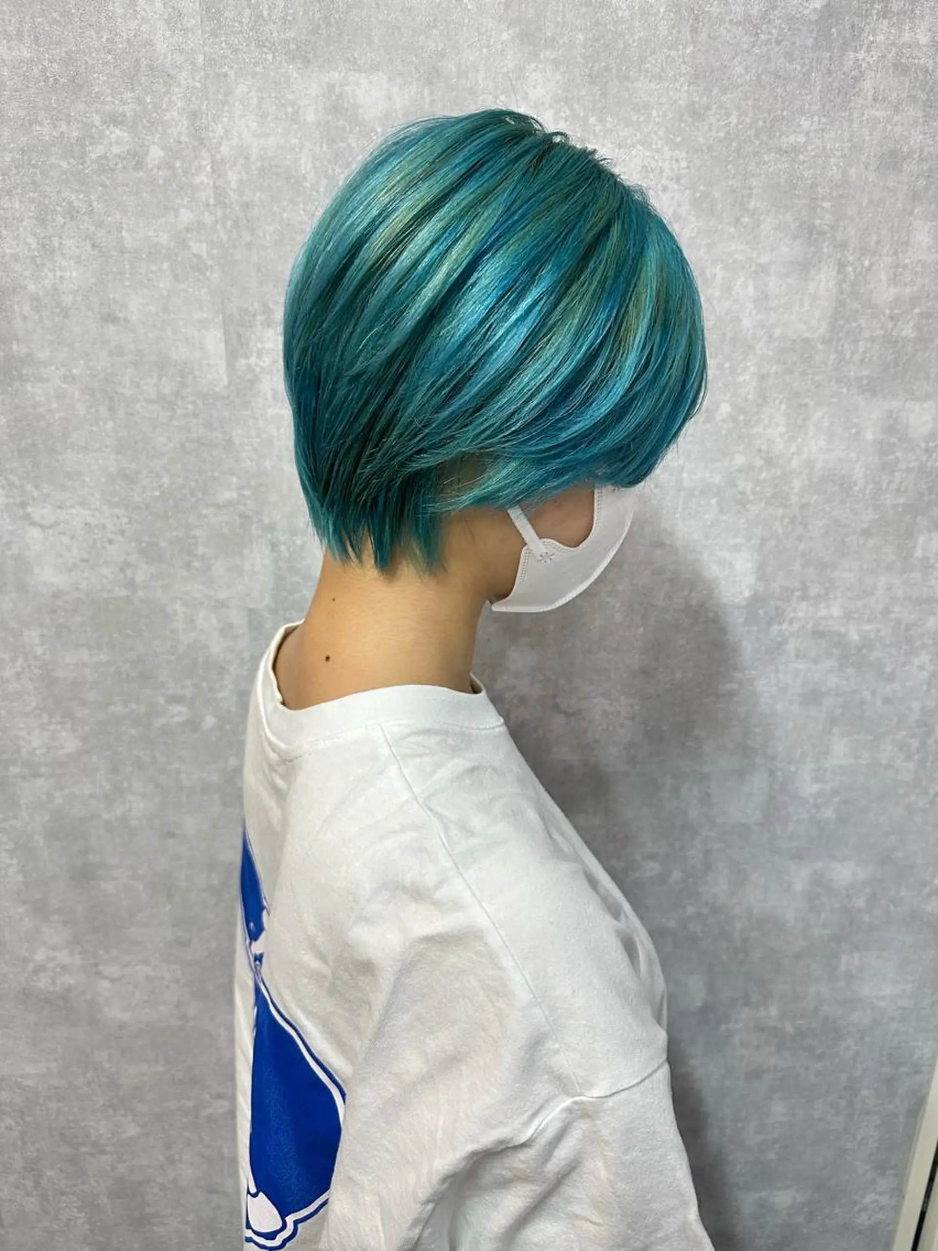 ショート 切りっぱなしボブ ショートボブ ハンサムショート 丸みショート アッシュ カット ヘアカラー トリートメント C’LD hair  produce /シールドヘア所属・モテ髪/ボブ/ショー ト/アダチフウトのヘアスタイル