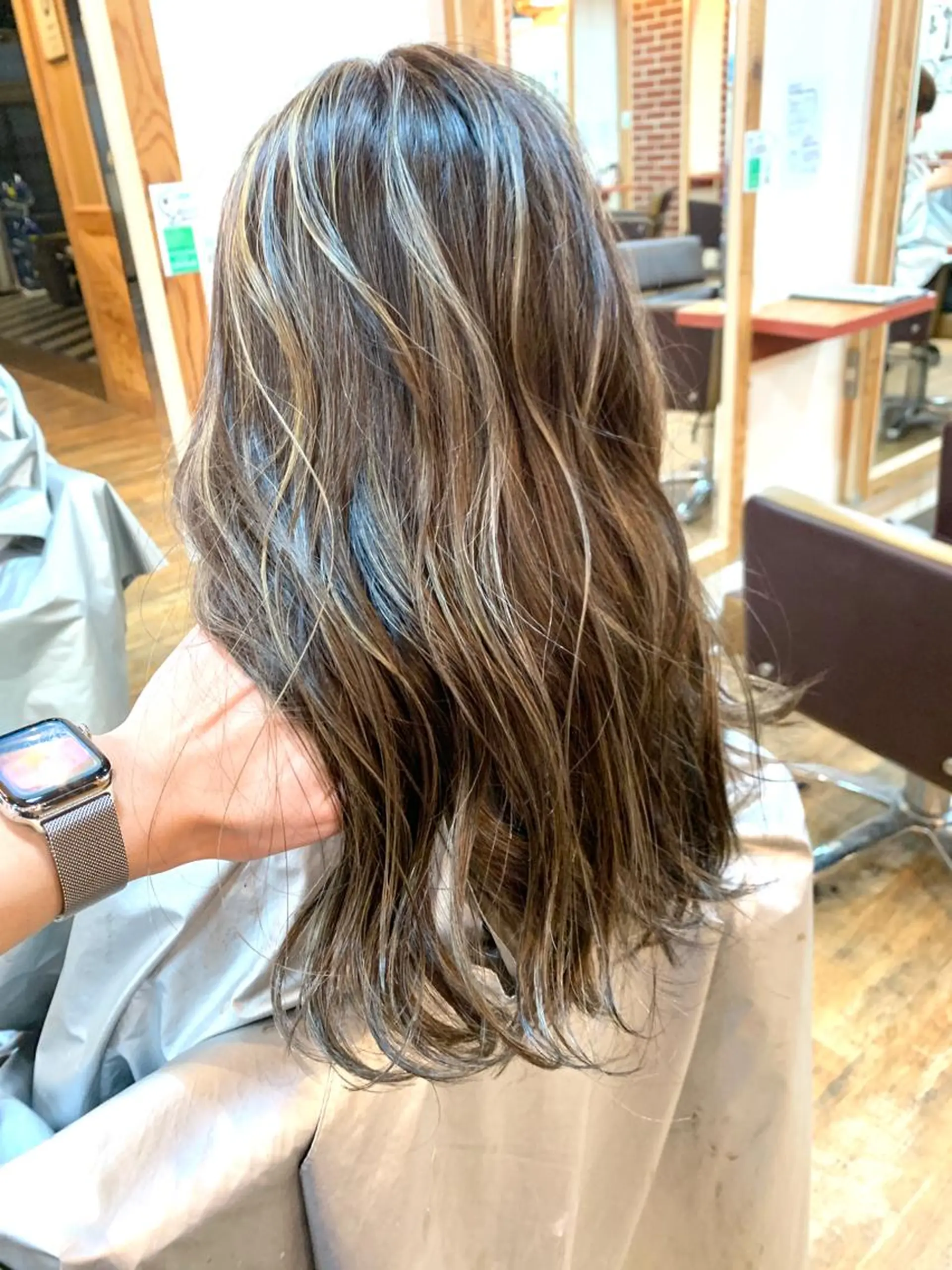 ロング カラー ヘアカラー トリートメント 岡崎勇人/レイヤー/ 韓国/ケラチンTRのヘアスタイル