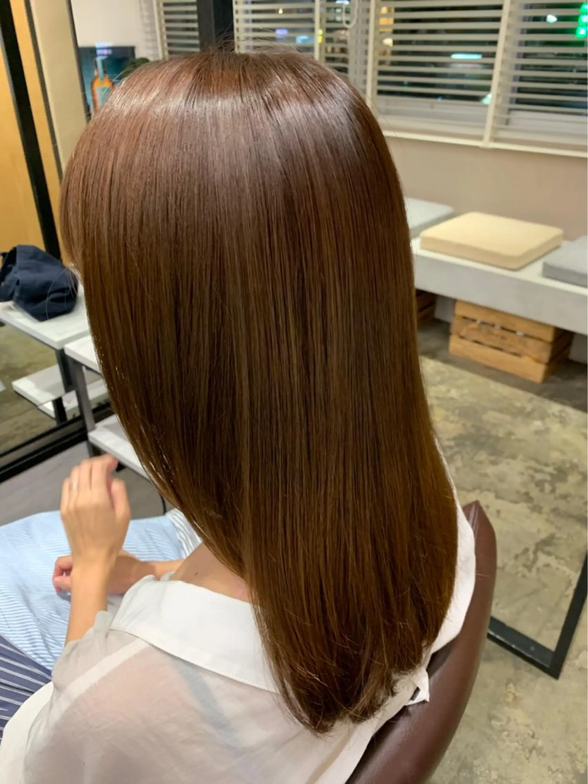 カラー 一ノ瀬 理子のヘアスタイル